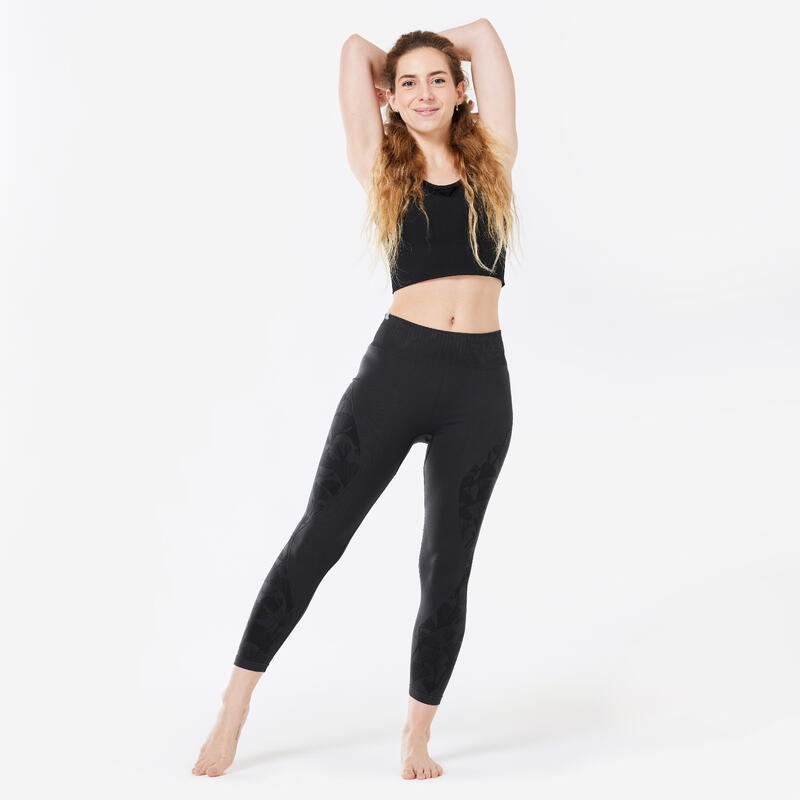 7/8-LEGGING VOOR DYNAMISCHE YOGA NAADLOOS ZWART