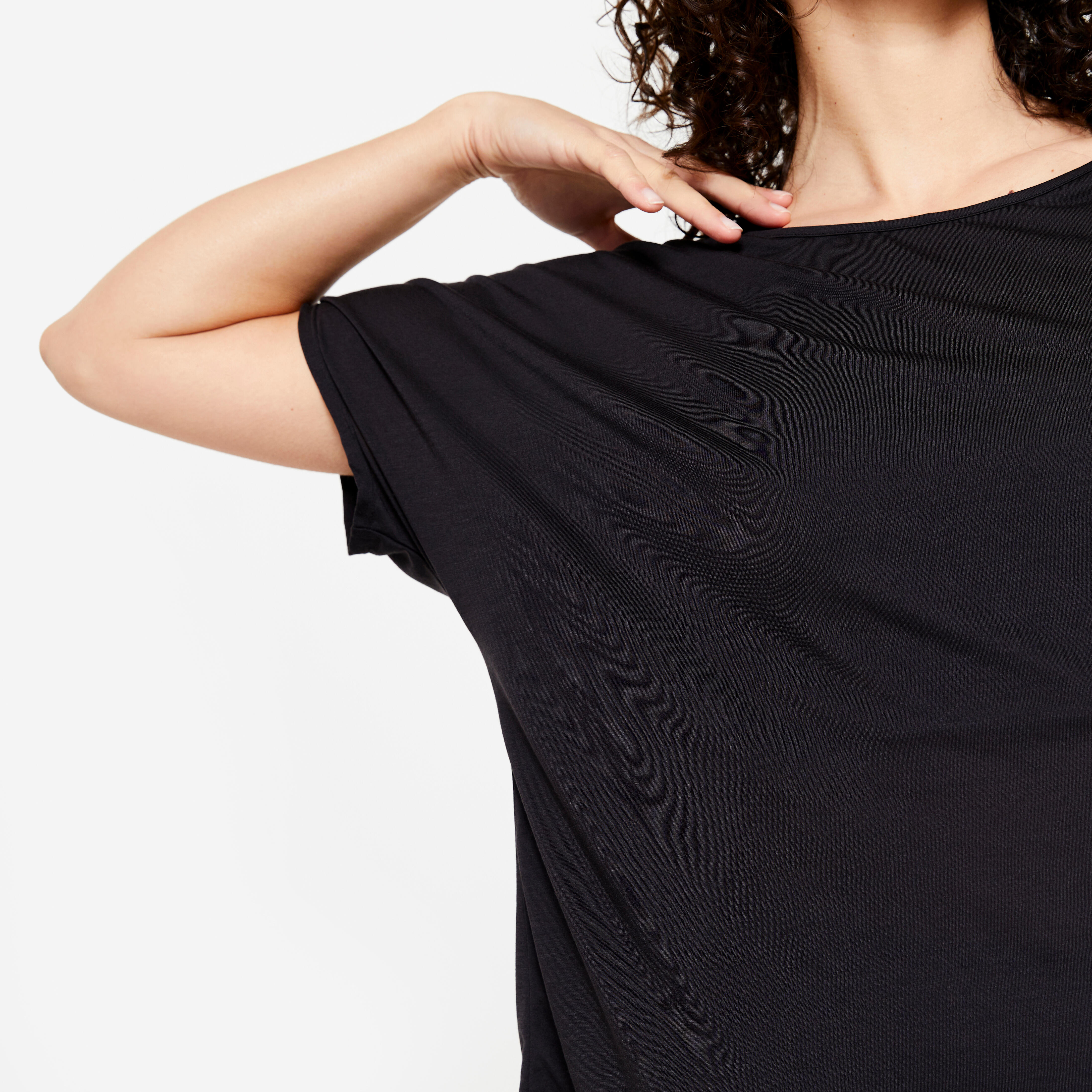 Women’s Modern Dance T-Shirt - Black - STAREVER
