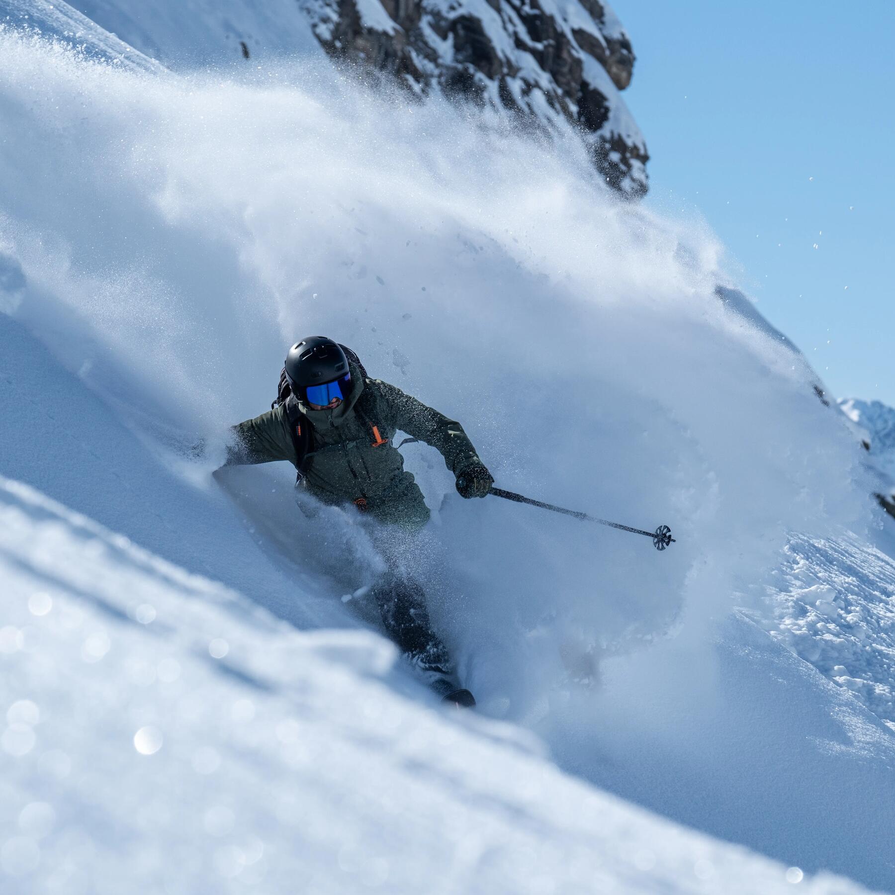 homme poudreuse ski freeride decathlon quechua