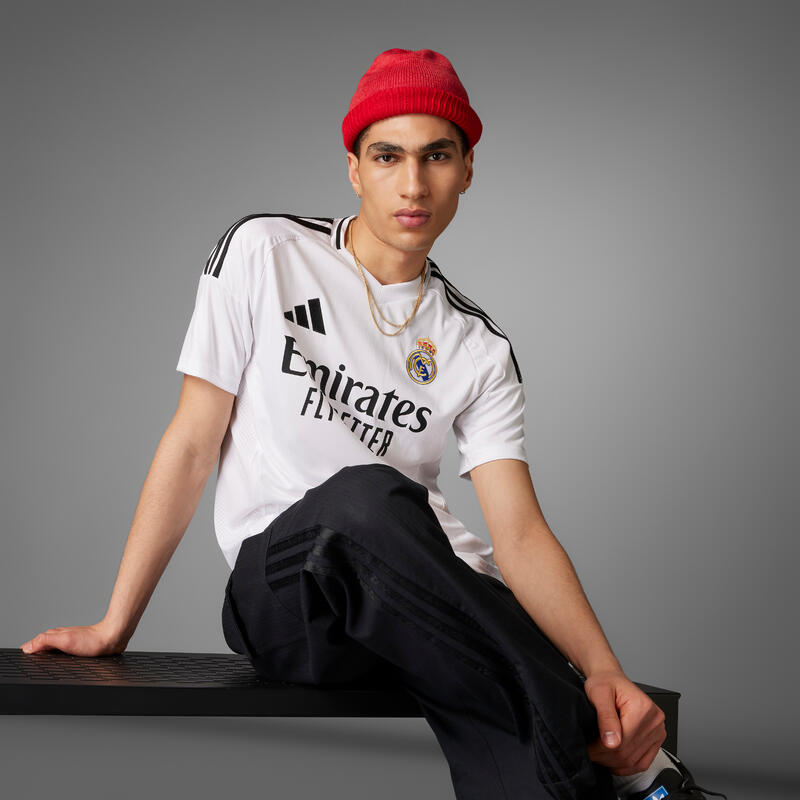 Dres Real Madrid na domácí zápasy 2024/25