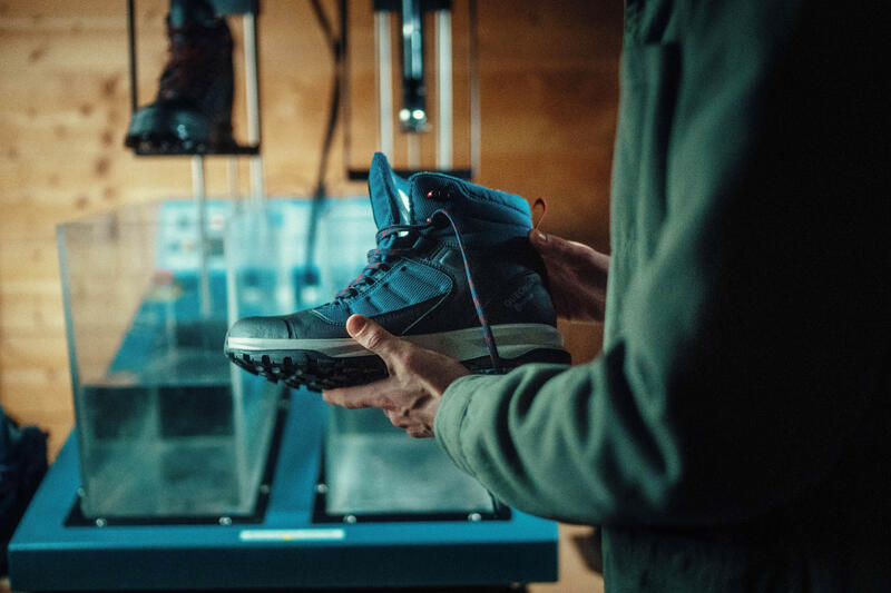 Wanderschuhe richtig pflegen: So geht’s!