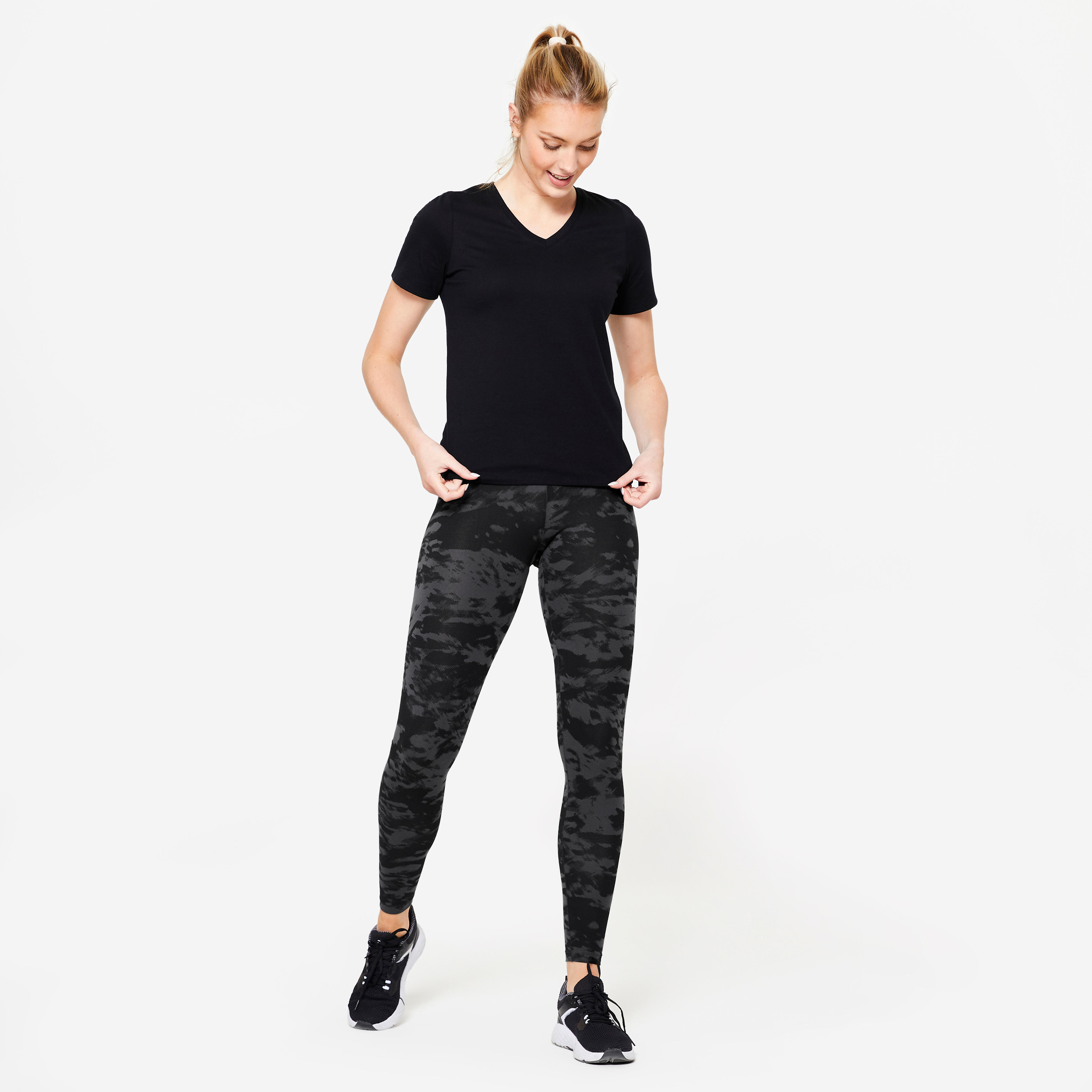 Women's V-Neck T-Shirt - 500 - DOMYOS