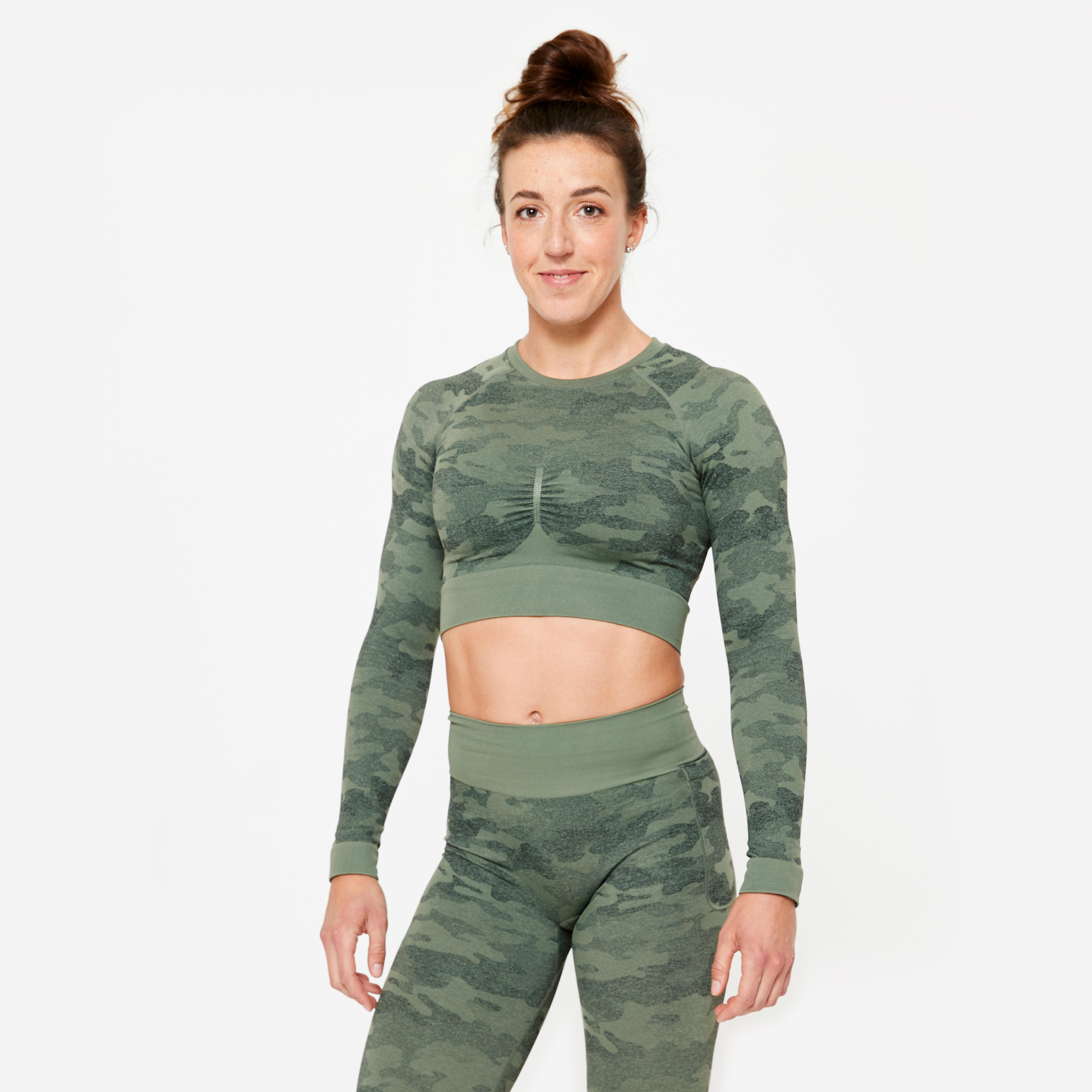 DOMYOS Dámske crop top tričko s dlhými rukávmi zelené XS