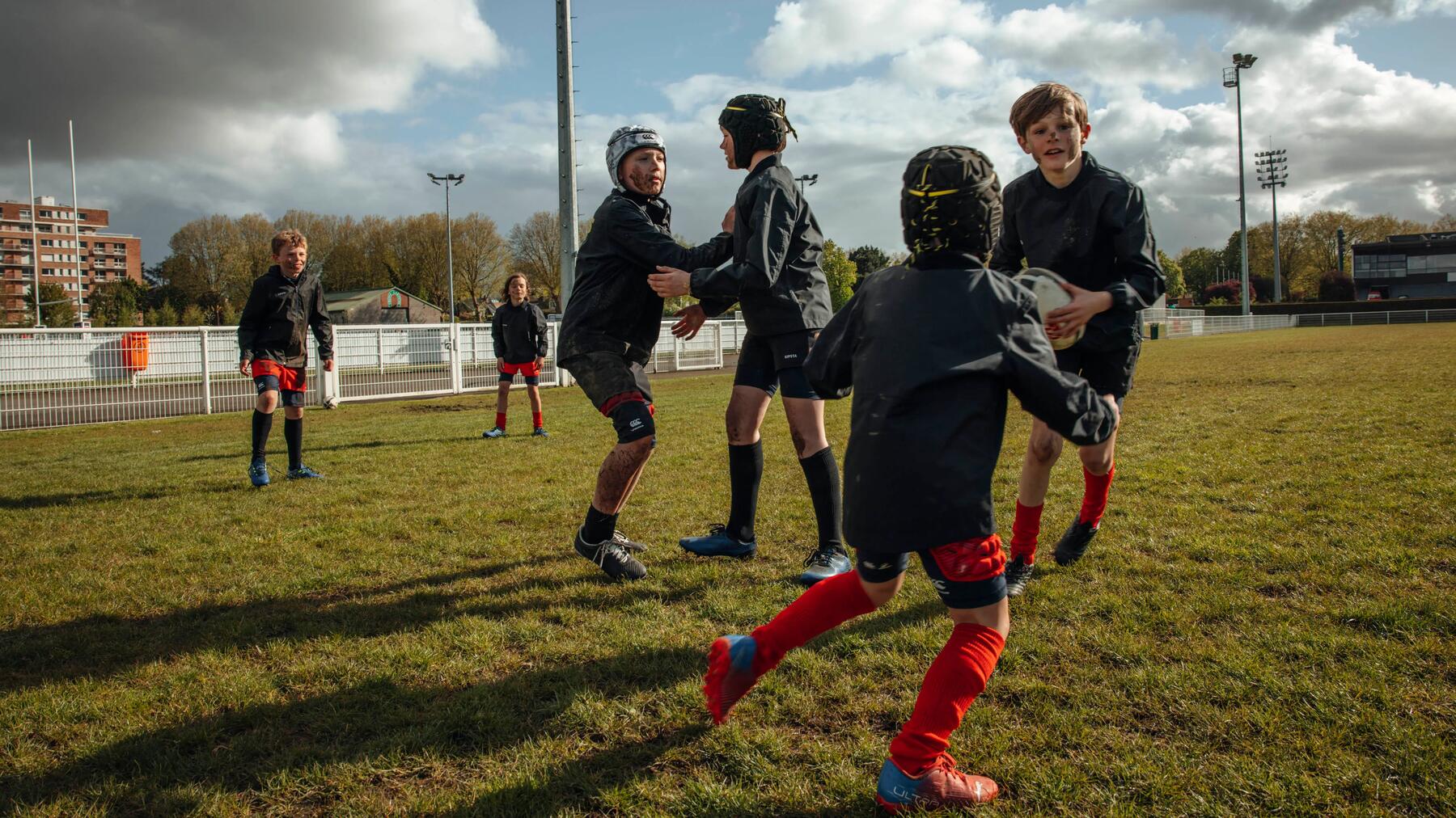 CUM ALEGEM APĂRĂTOARELE DE UMERI PENTRU RUGBY ?