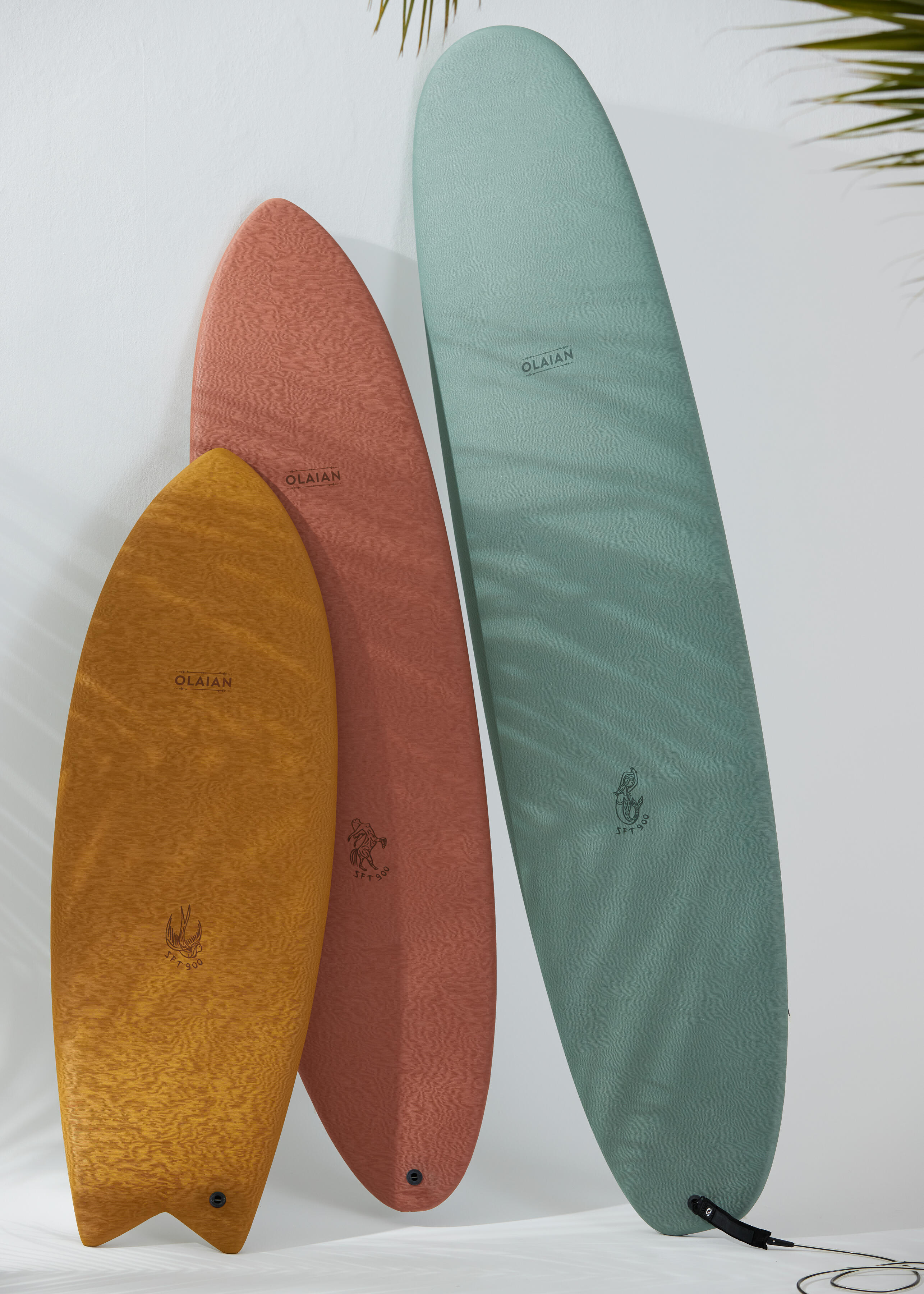 Surfboard 900 Epoxy Soft 8'4 met 3 vinnen. 14/14