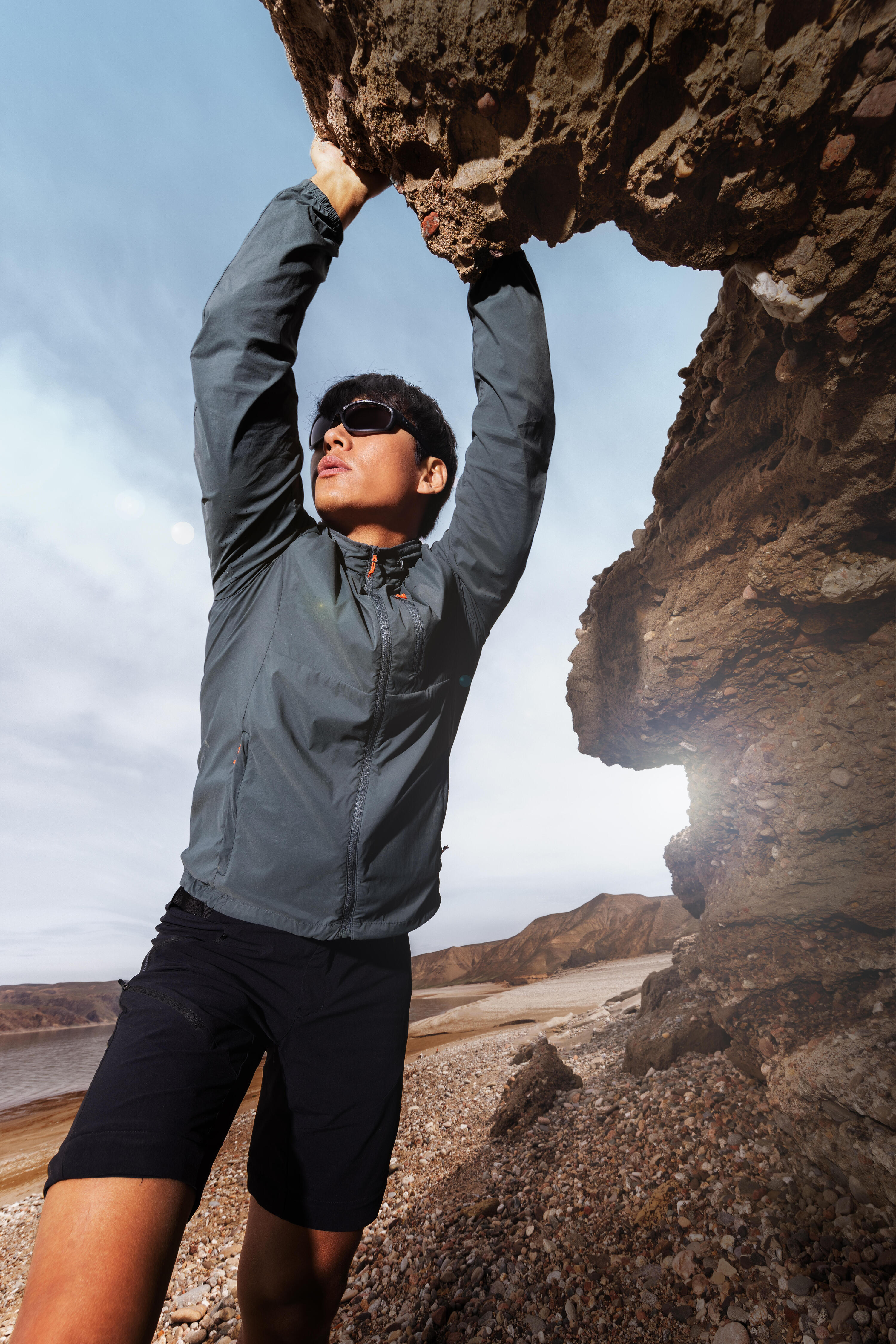 Pantaloni modulabili trekking uomo MH500 neri 10/10