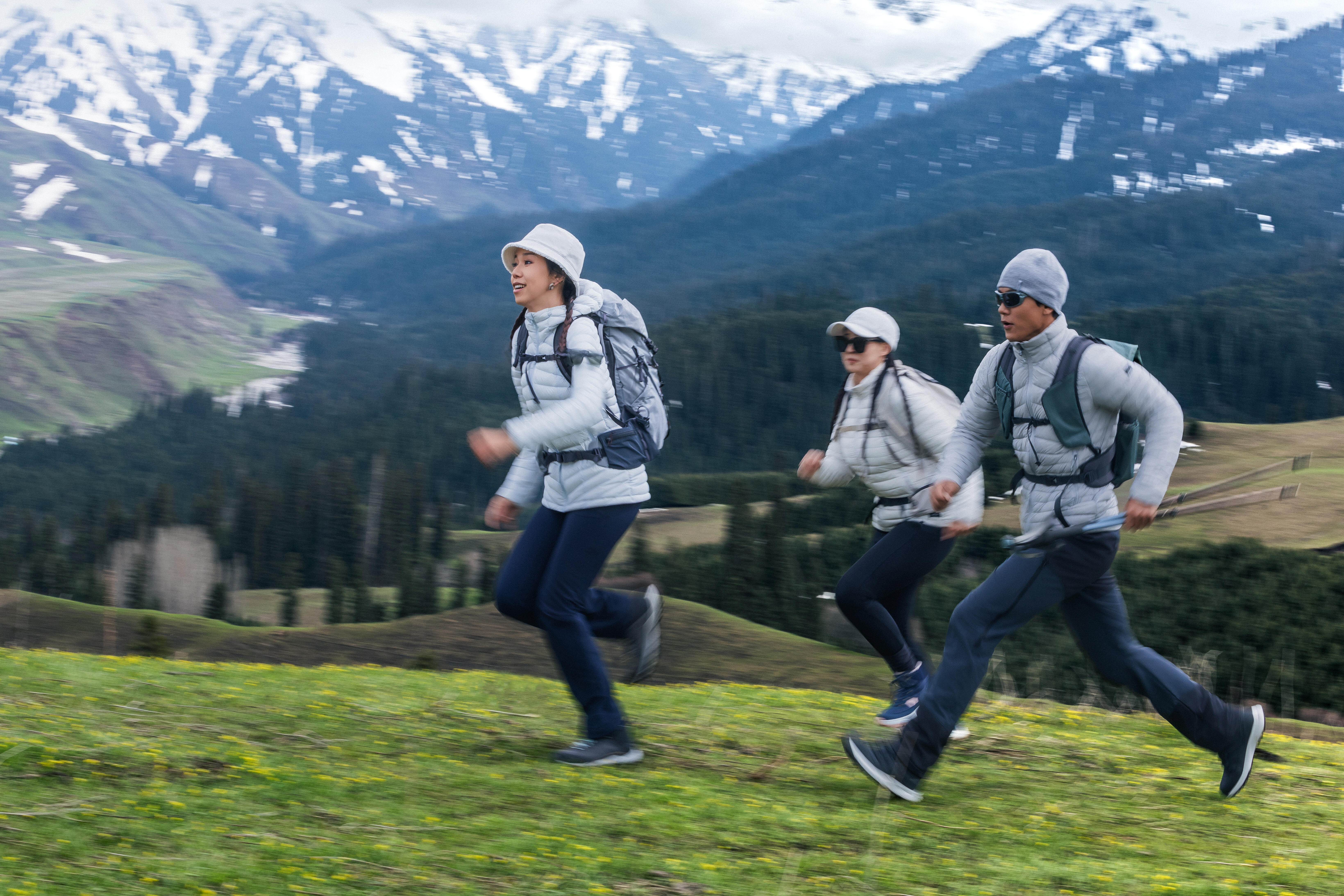 FORCLAZ (フォルクラ) 登山・トレッキング メンズ ダウン TREK 100
