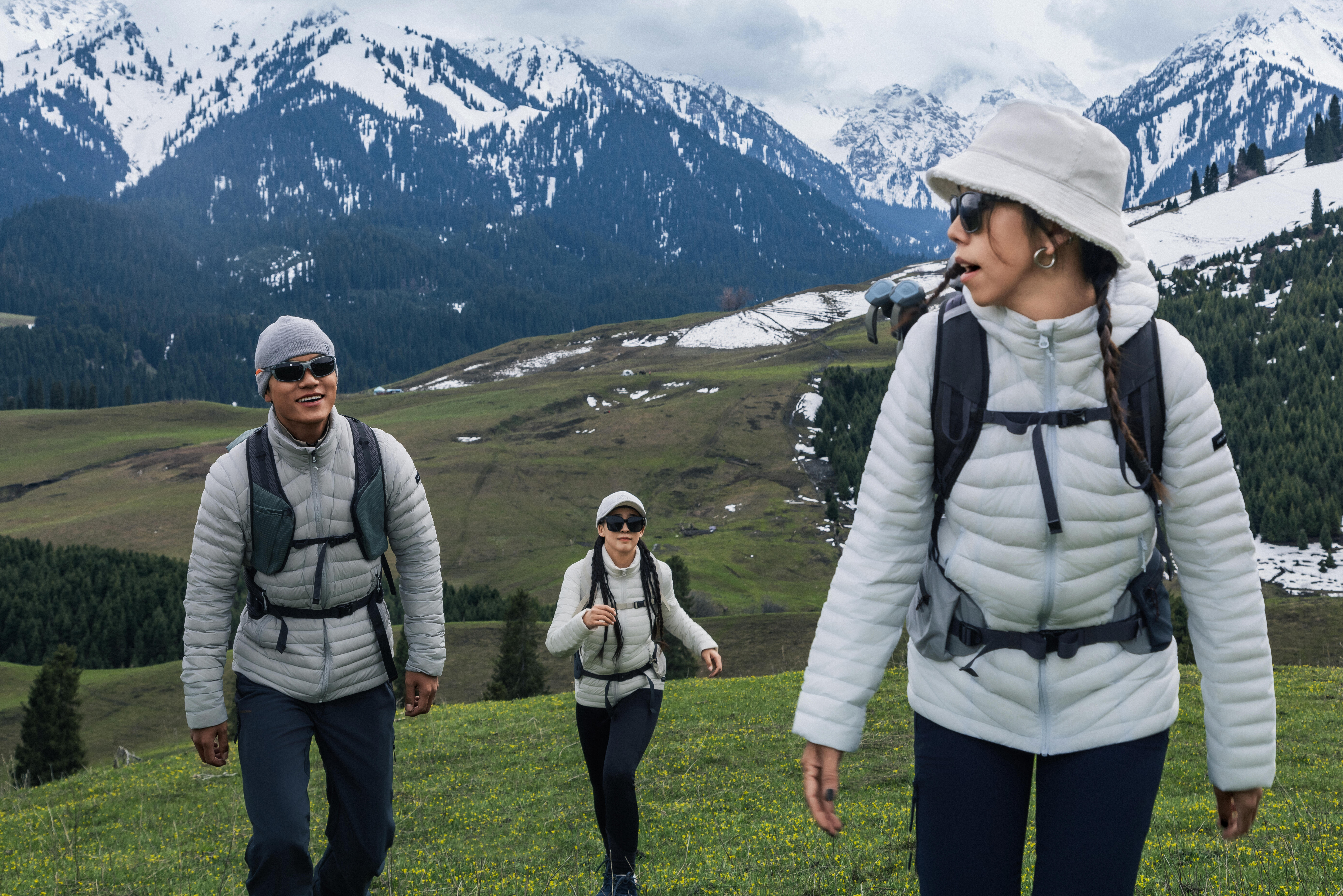 FORCLAZ (フォルクラ) 登山・トレッキング メンズ ダウン TREK 100