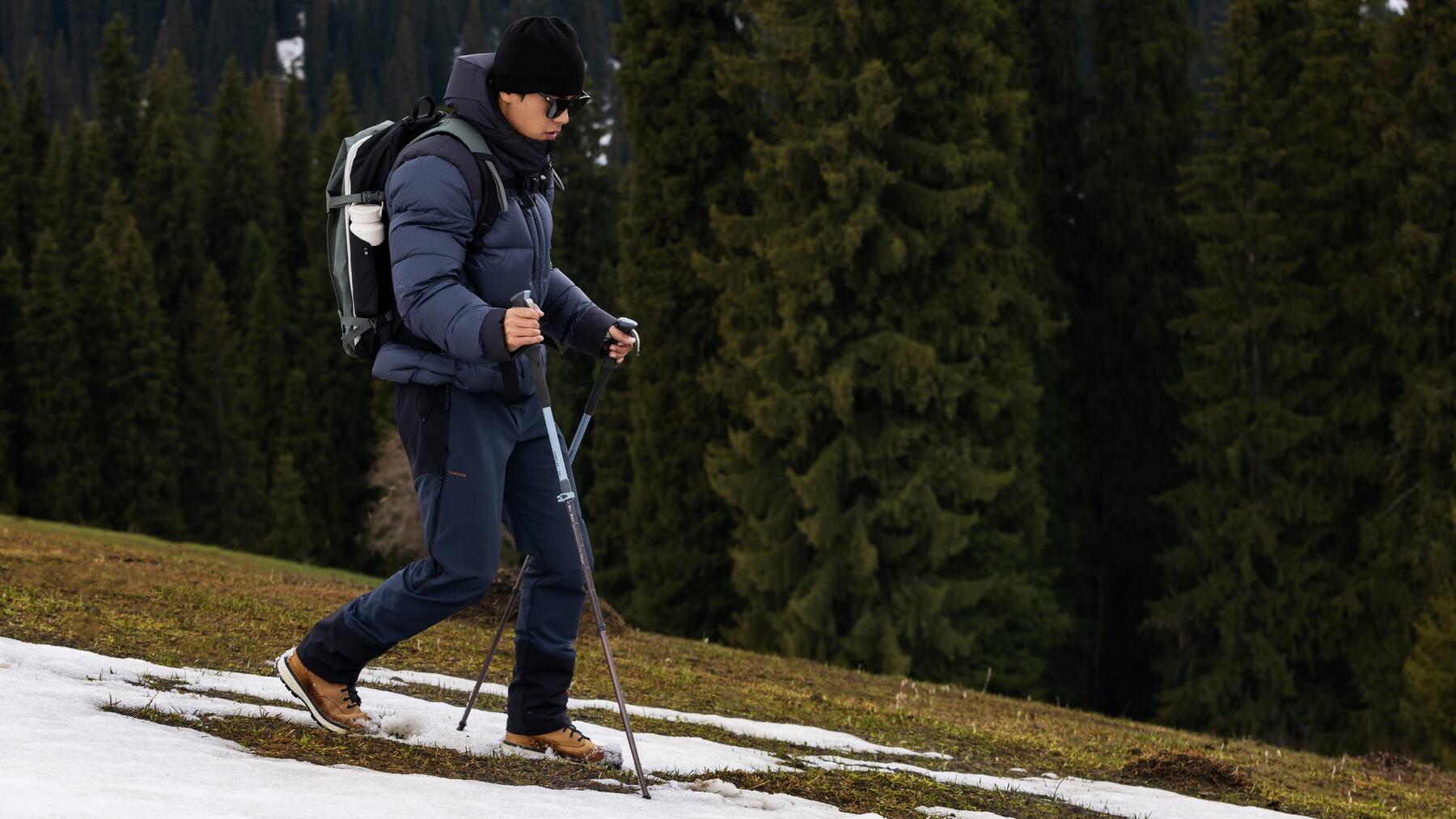 Bergbeklimmen op rotsen simond