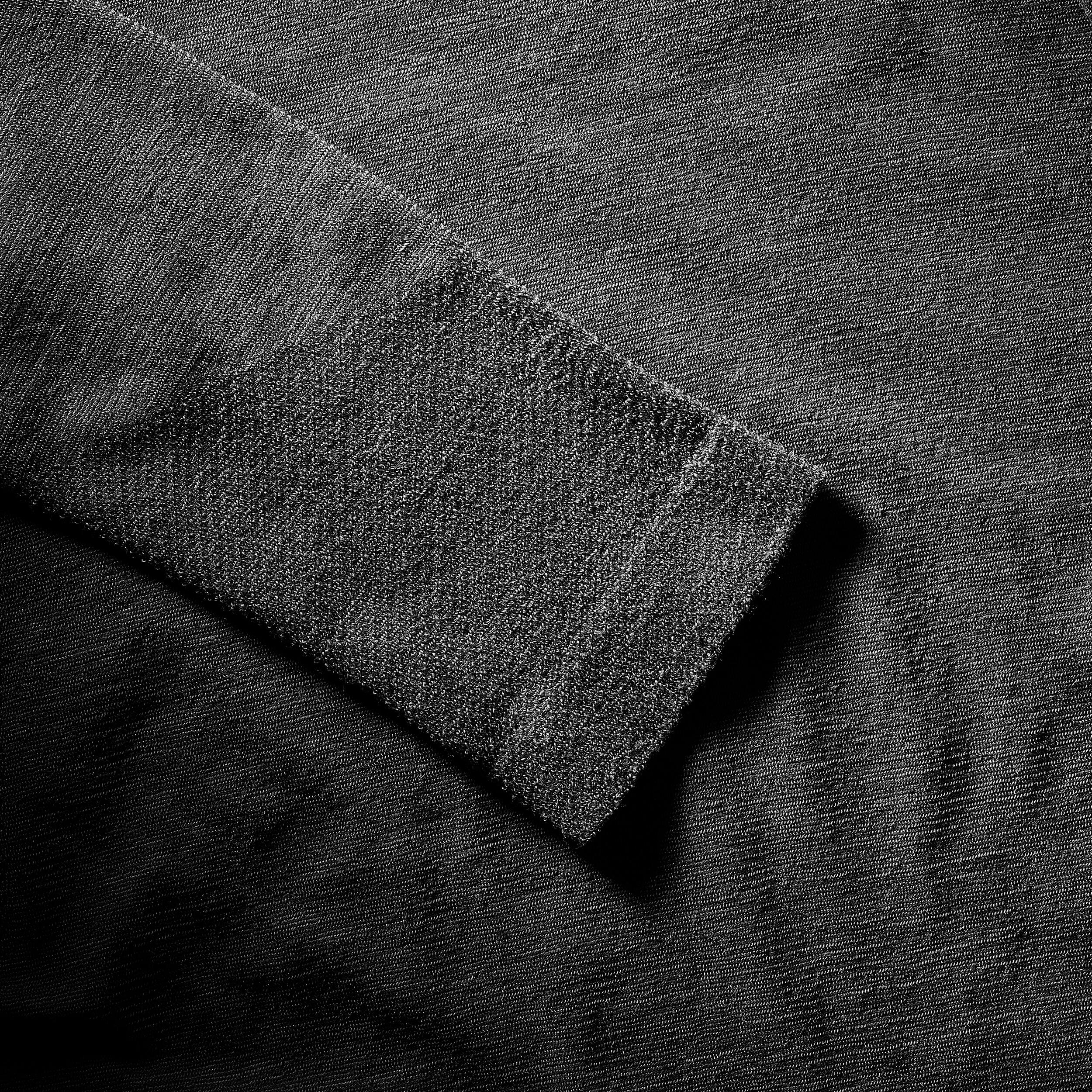 Men’s long-sleeve seamless wool t-shirt - mountaineering