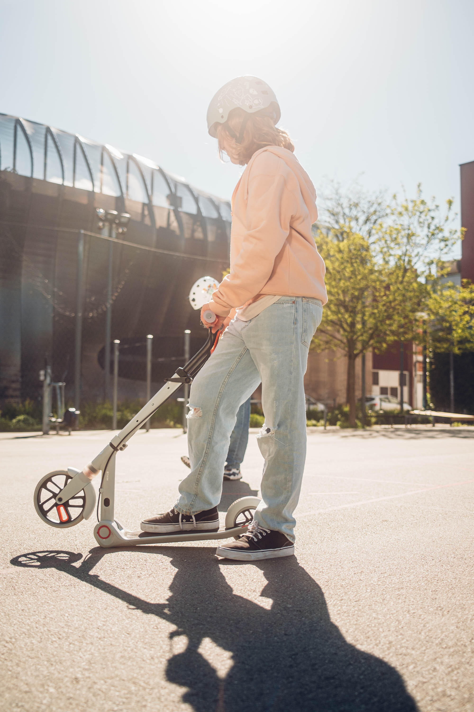Scooter Tretroller Kinder ‒ M900 hellgrau/rot 20/23