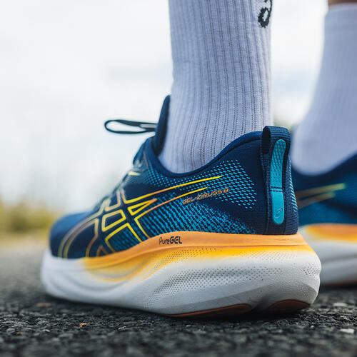 Zapatillas de running Hombre asics gel zirus 8 azul marino Decathlon