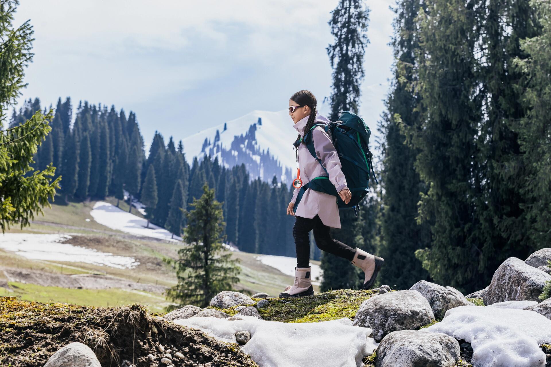 CUM SĂ ÎȚI PREGĂTEȘTI EFICIENT RUCSACUL PENTRU TREKKING?