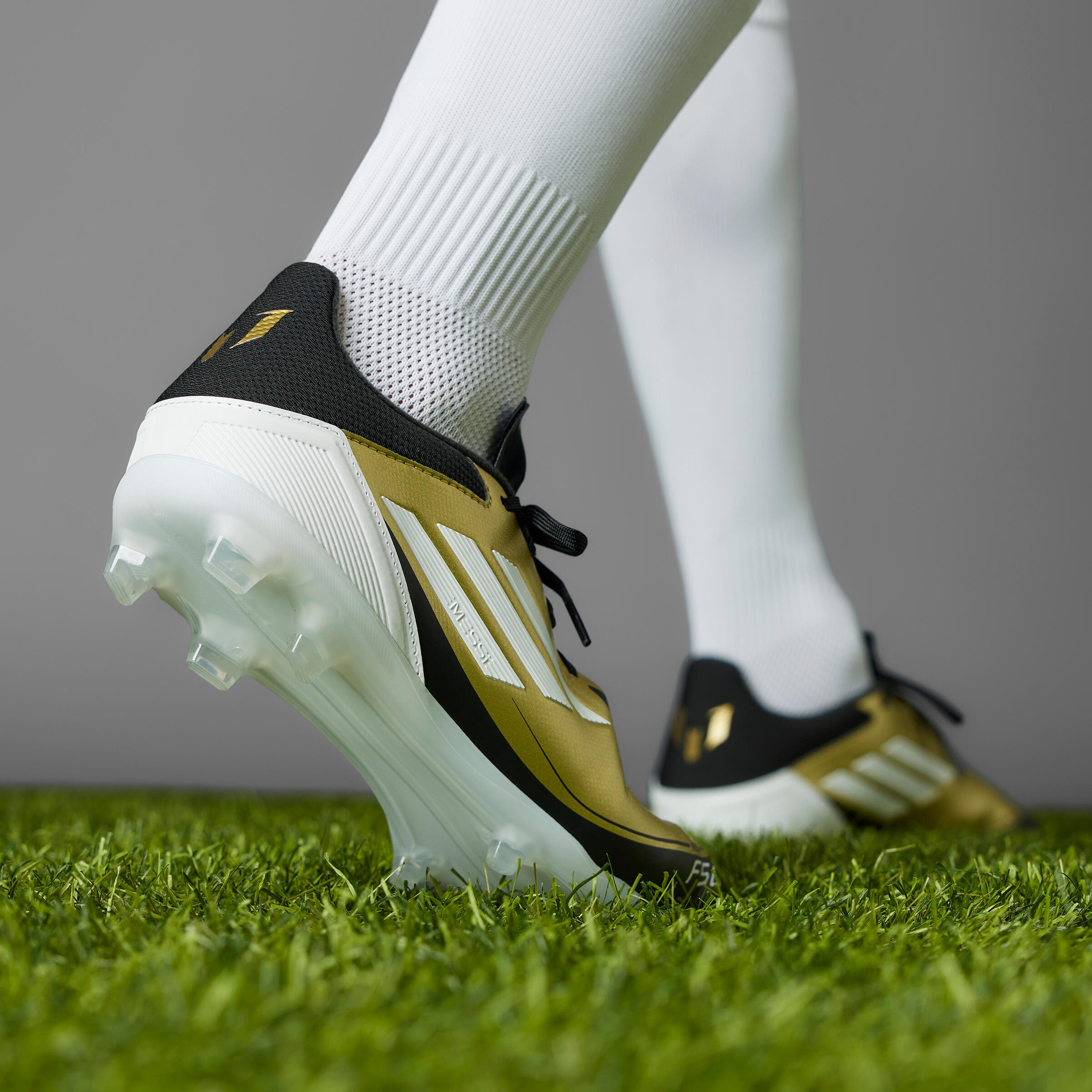 Scarpe calcio uomo ADIDAS F50 LEAGUE MESSI FG oro 9/12