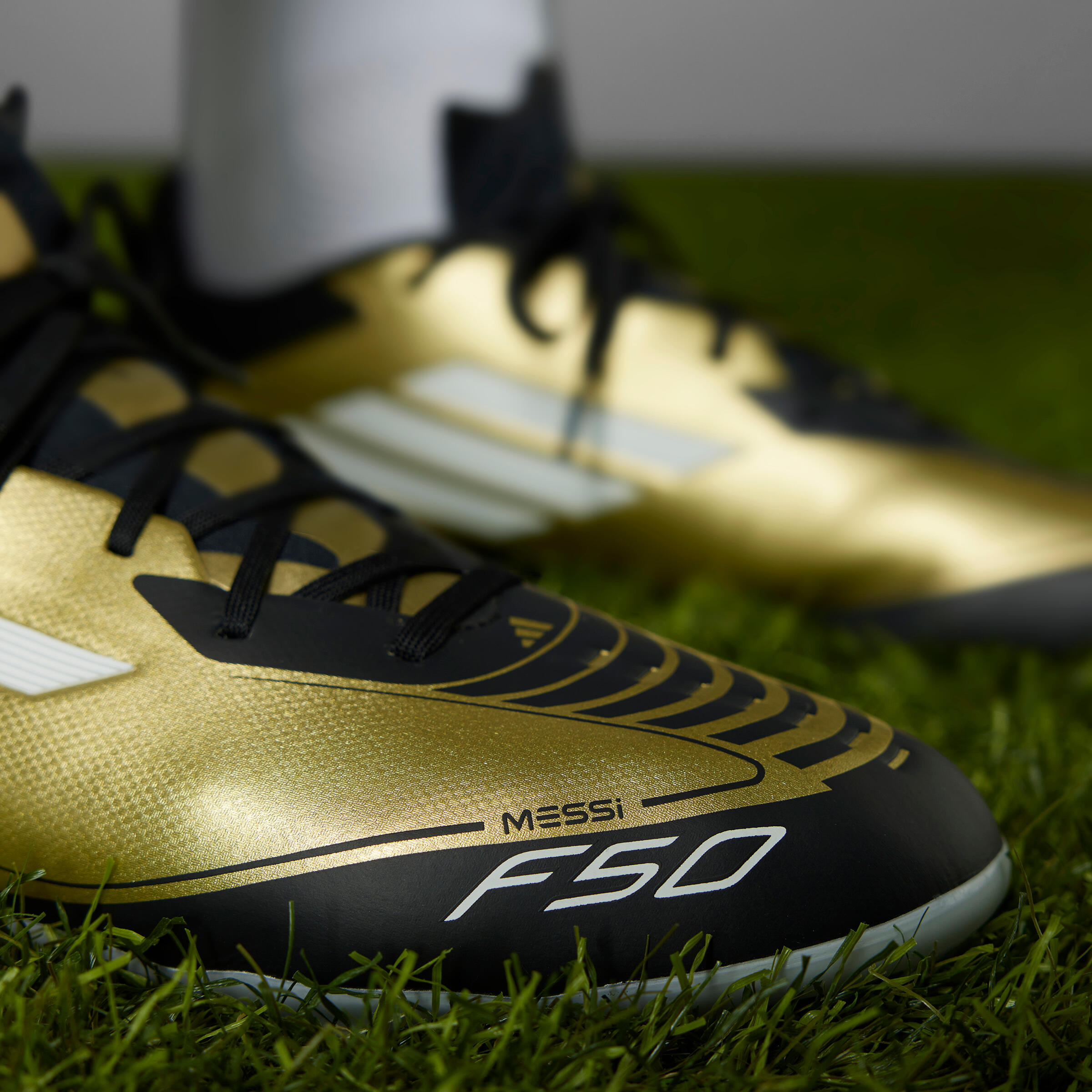 Scarpe calcio uomo ADIDAS F50 LEAGUE MESSI FG oro 4/12
