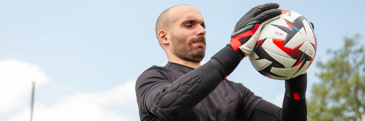 Jouer au football quand il fait froid