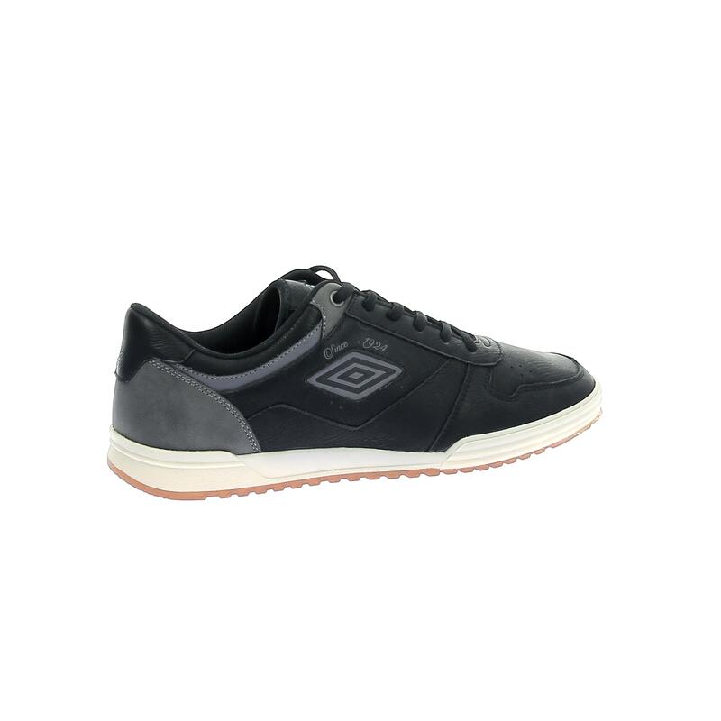 Umbro Black Rugby Shoes Men Net Classico SG