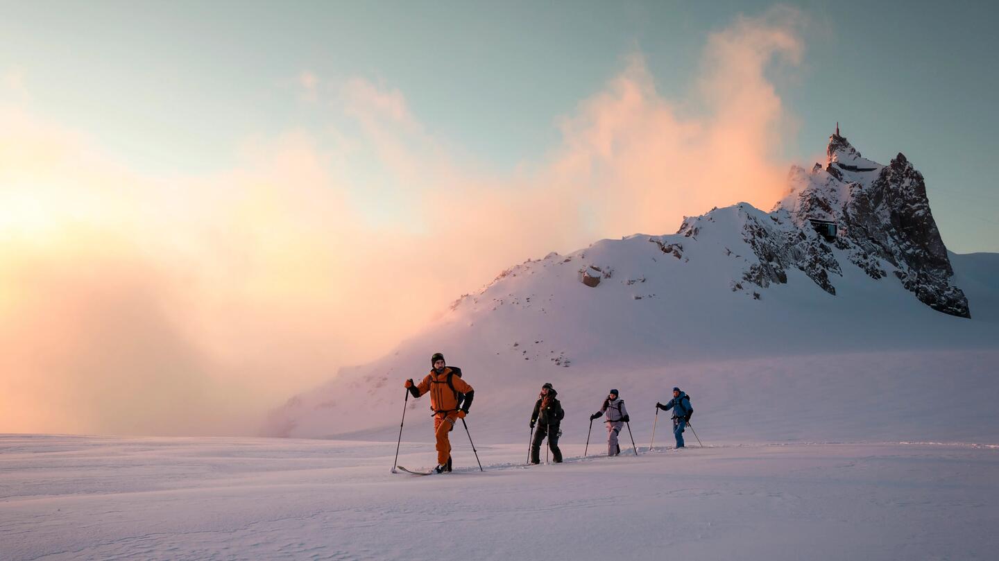 Skitouren-Equipment Headerbild