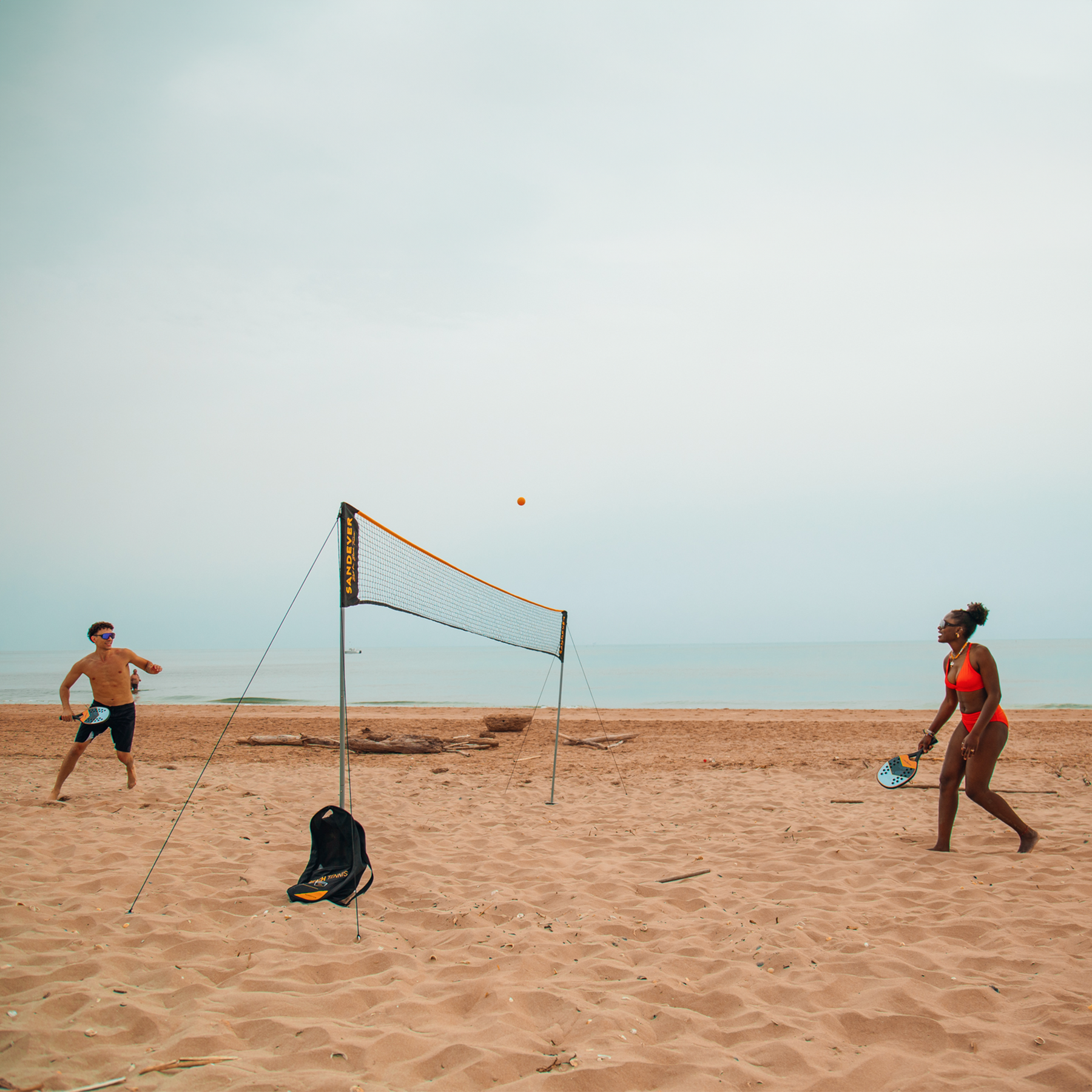 Entdecke Beachtennis für aufregendes Spiel am Strand!
