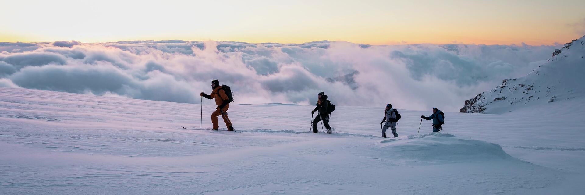 Die richtige ausrüstung für den Einstieg ins Skiwandern