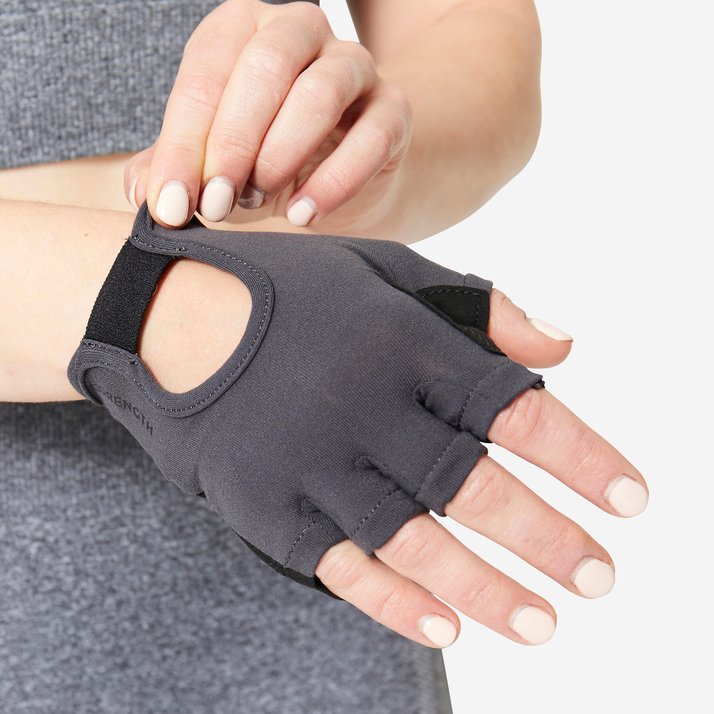 Gants de musculation femme – gris - DOMYOS