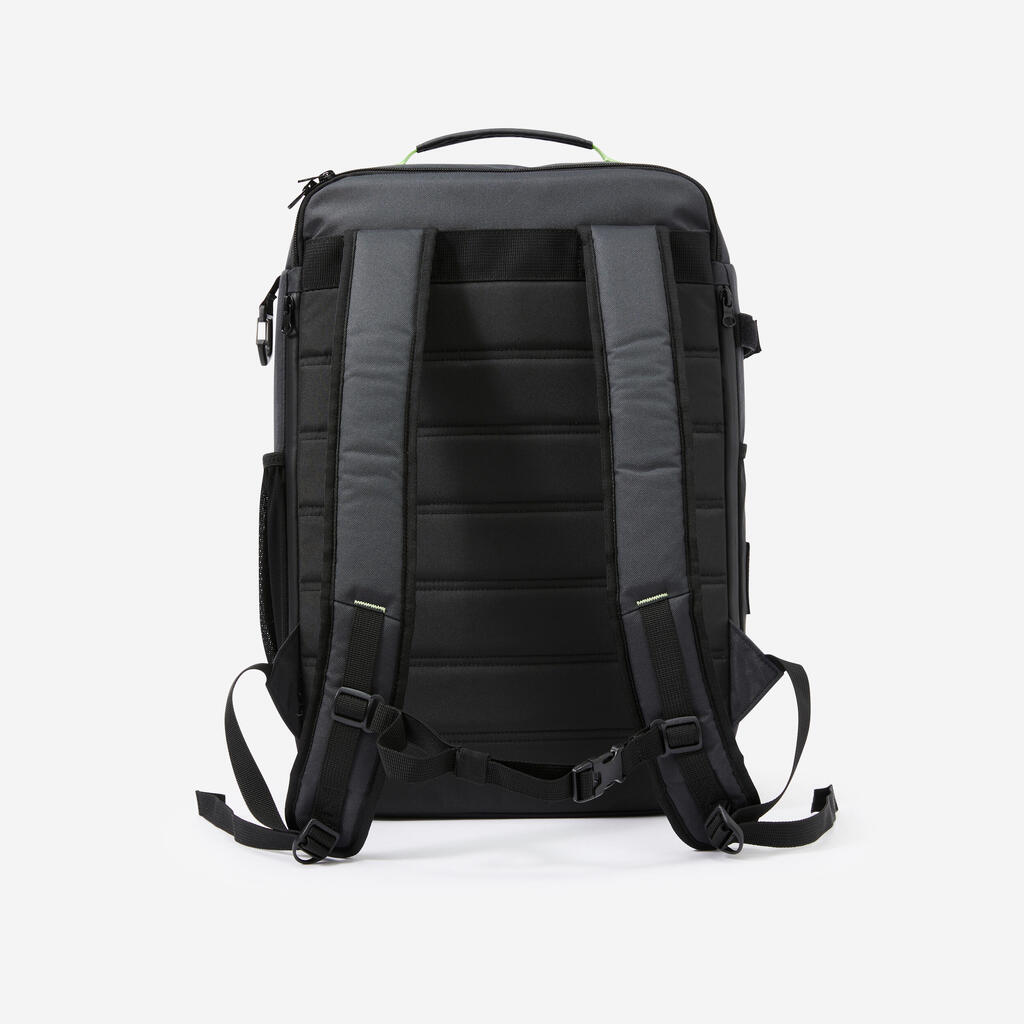 Crna torba za trening s tegovima i kros trening (30 l)