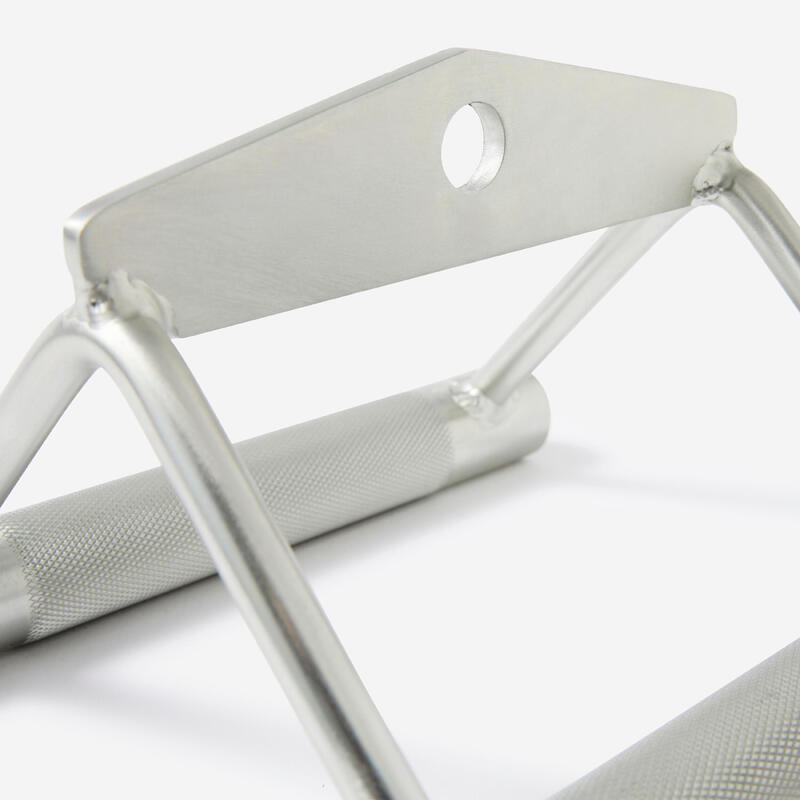 Triangle de tirage, musculation, revêtement métal avec stries