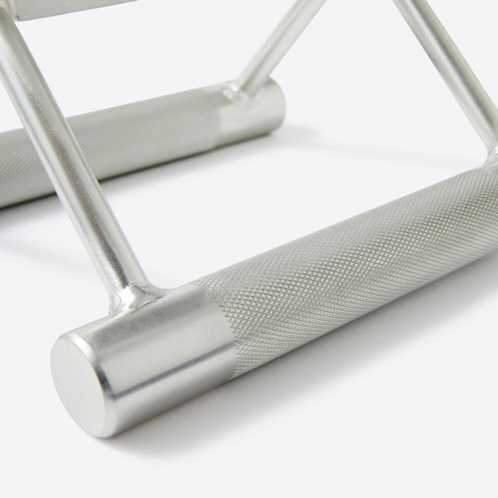 Çekme Aparatı - Kas Geliştirme - Tırtıklı Metal Kaplama