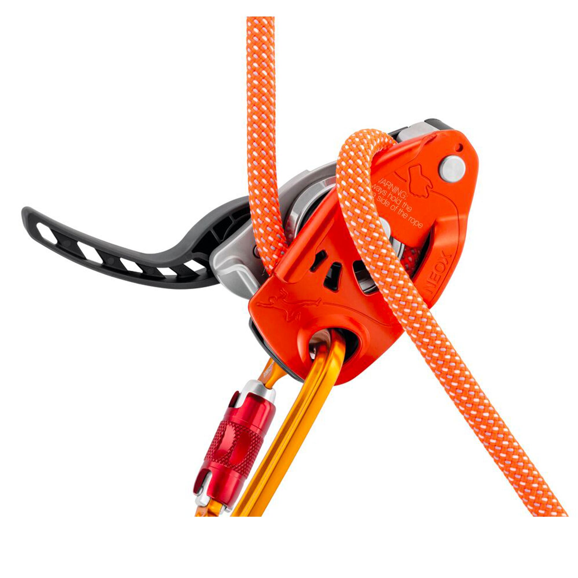 PETZL Petzl Neox istiace zariadenie s asistovaným brzdením bez · záber 5