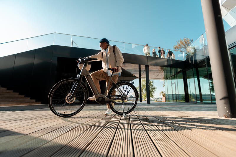 Hoe laad je de batterij van je elektrische fiets op?