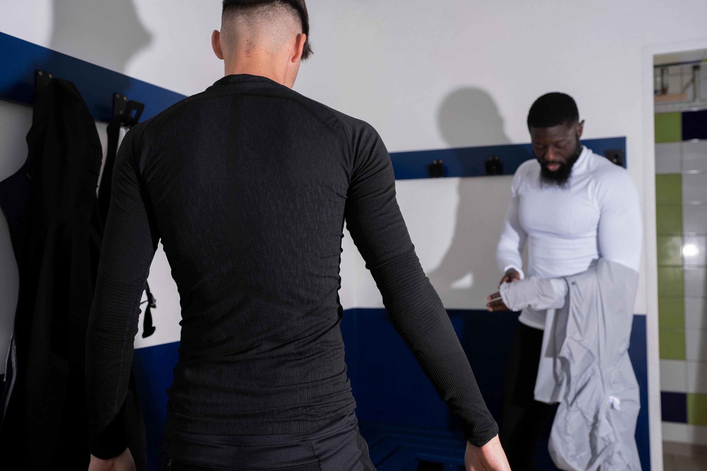 Soccer Long-Sleeved Seamless Thermal Base Layer Top, Keepdry 17/18