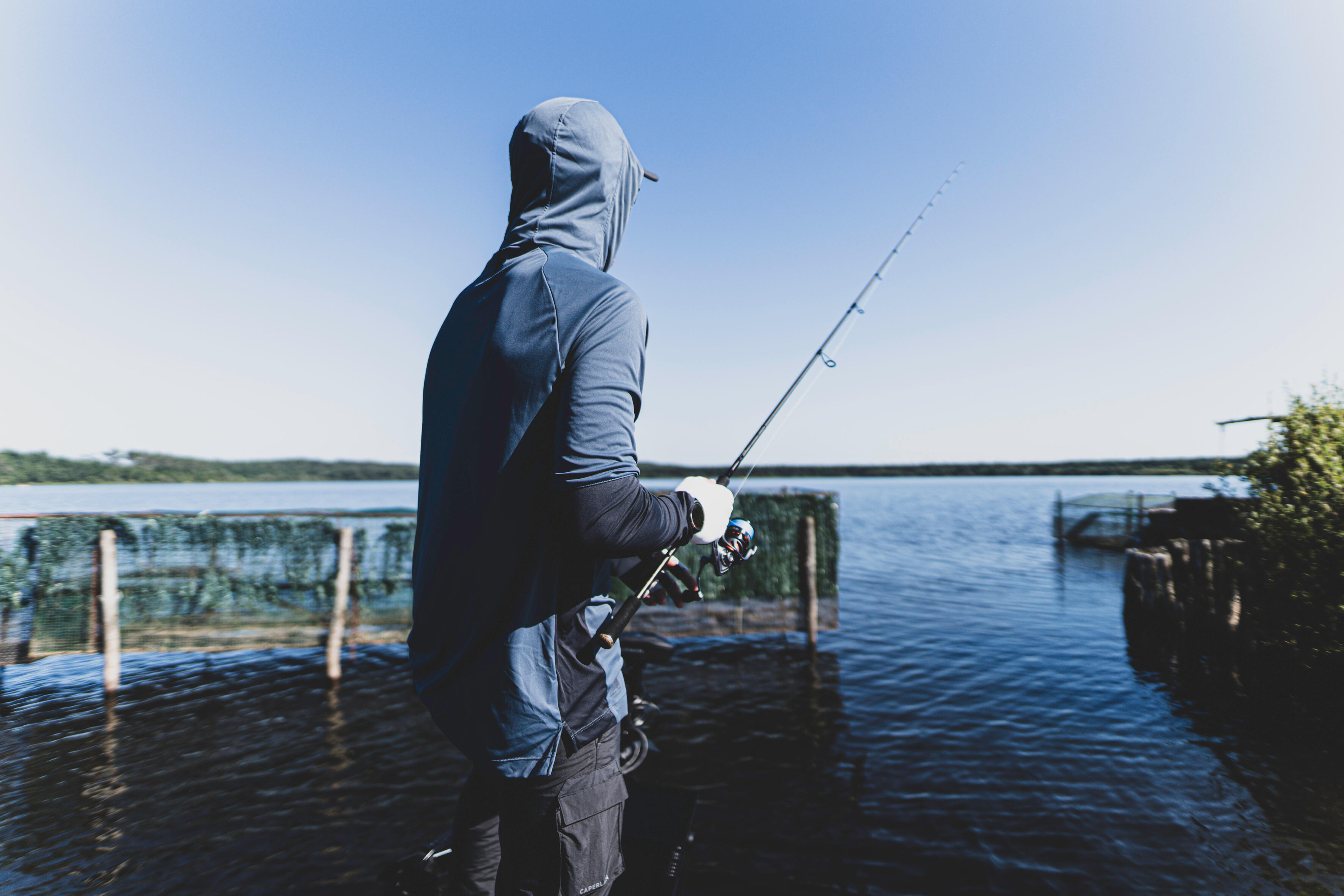 Hooded Fishing Anti-UV T-shirt - 500 Blue - CAPERLAN