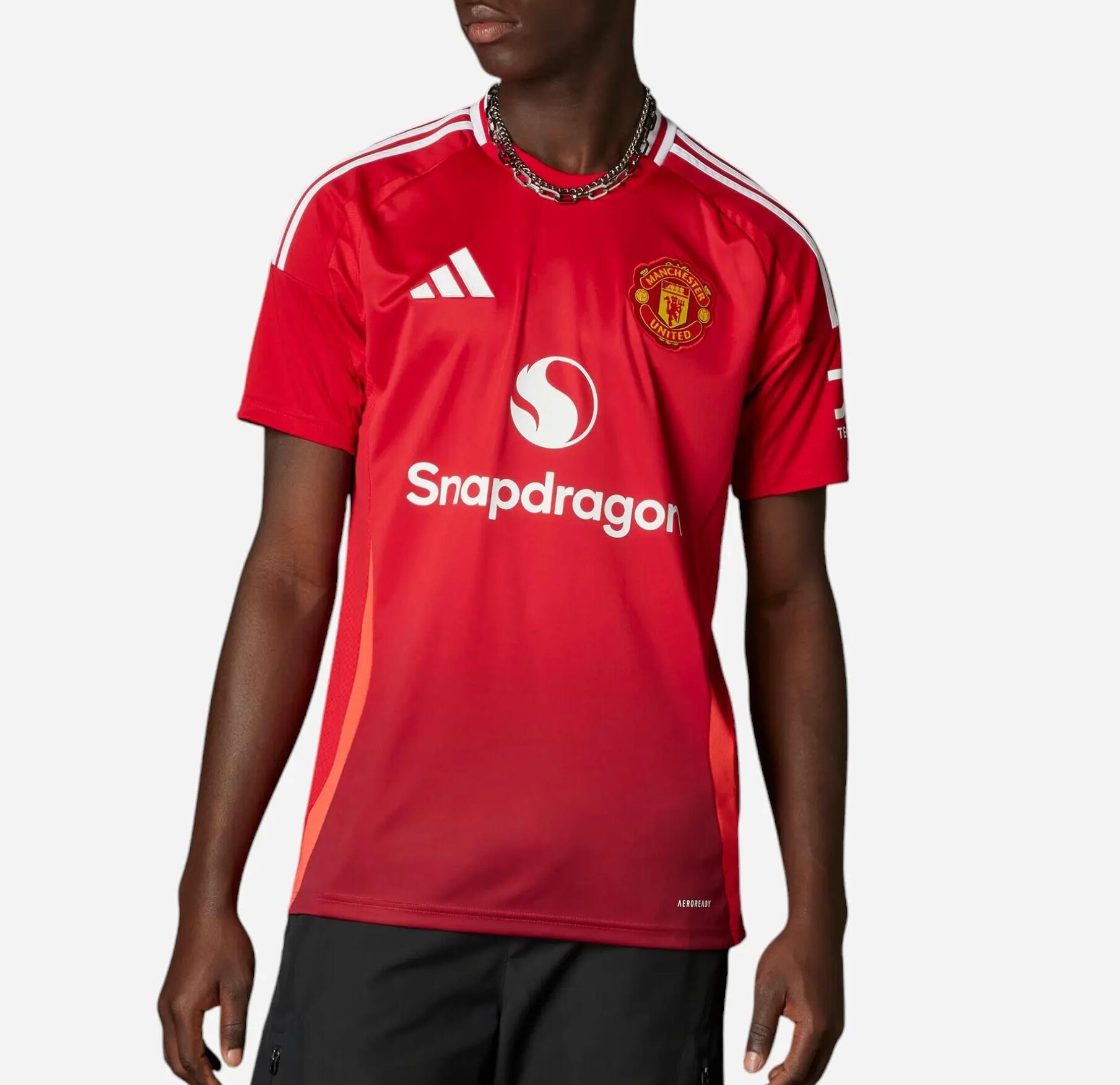 Maillots de football Adidas de Man U pour les joueurs et les supporters