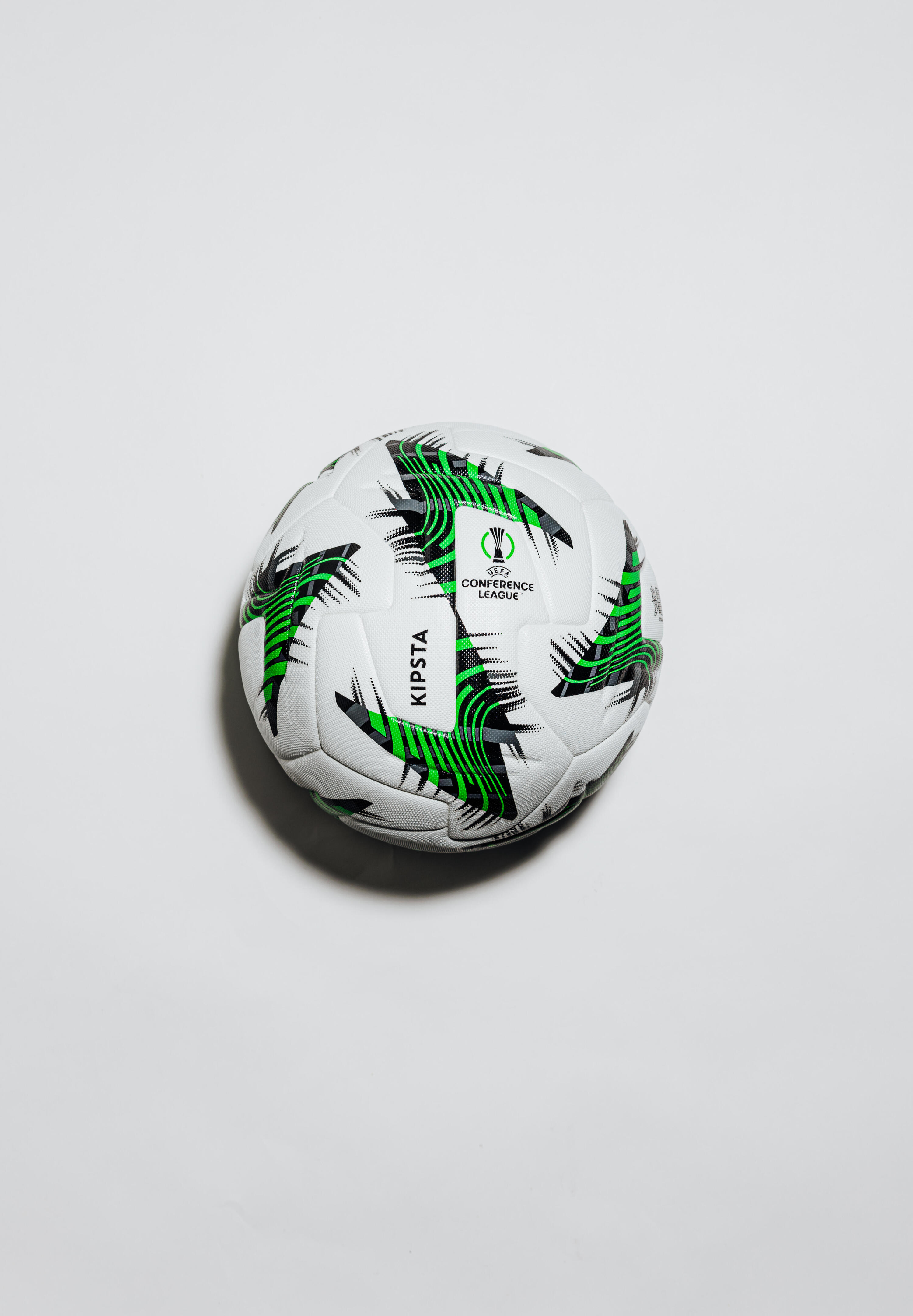 BALLON DE FOOTBALL UEFA CONFERENCE LEAGUE OFFICIEL MATCH BALL 24-25  AVEC BOITE 15/15