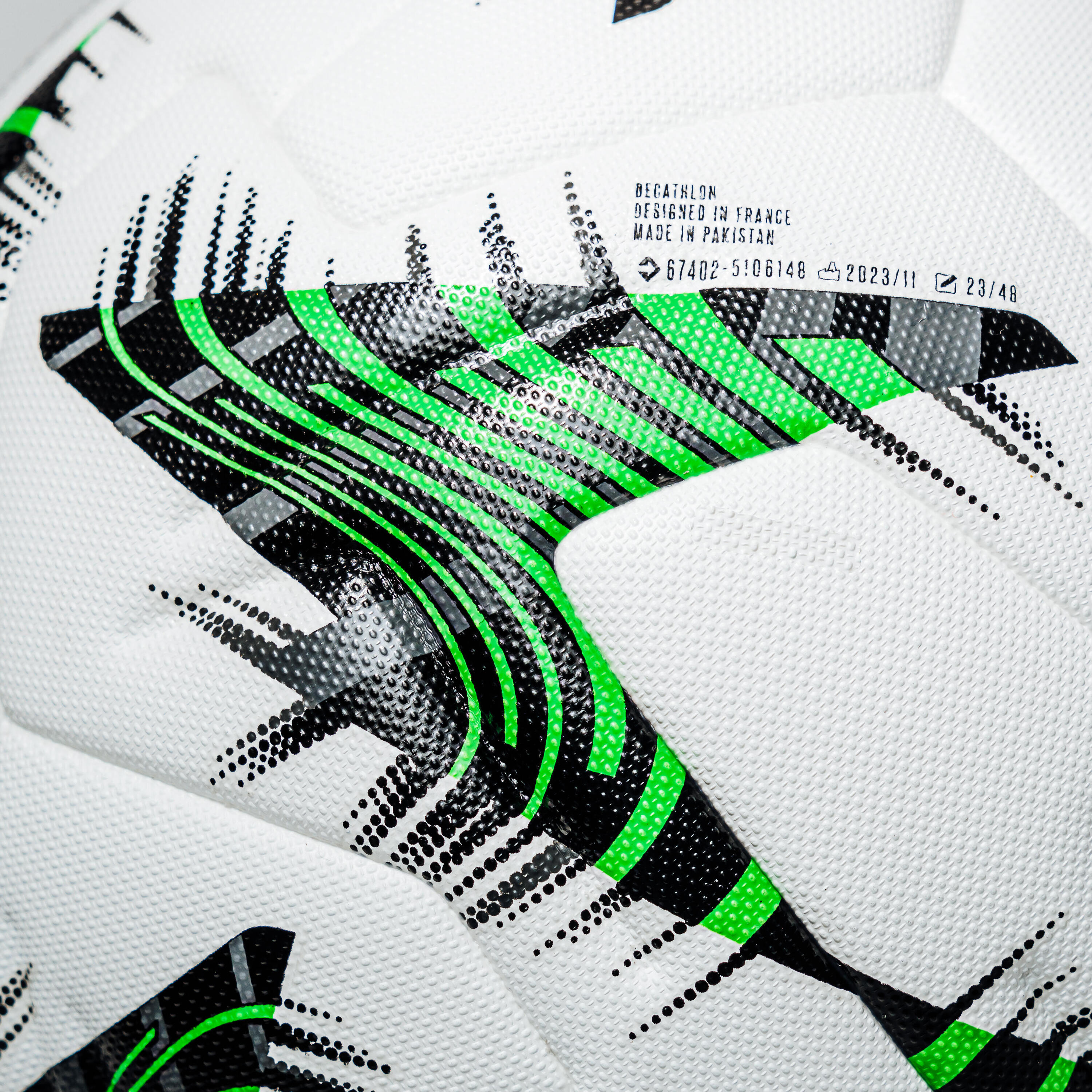 Football UEFA Conference League Official Match Ball 24-25 13/13