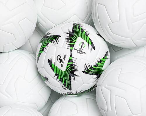 Pallone ufficiale da partita Conference League 2024-2025 con scatola