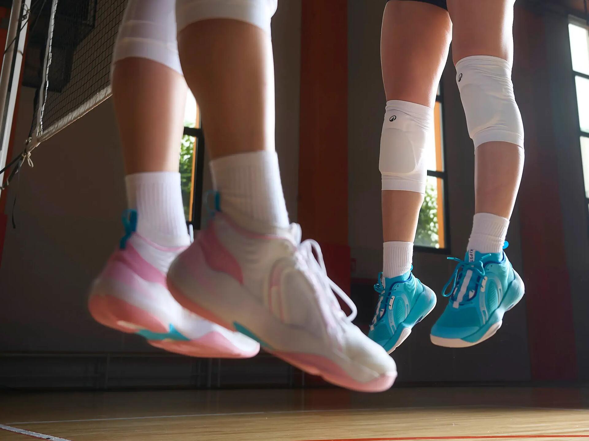SALTO CON SCARPE DA PALLAVOLO UOMINI