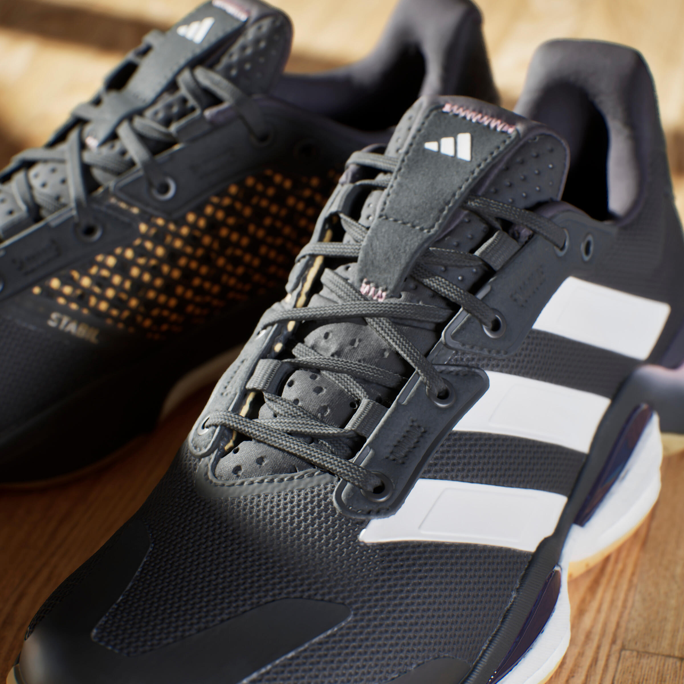 Scarpe pallamano adulto ADIDAS STABIL 16 nere 16/17