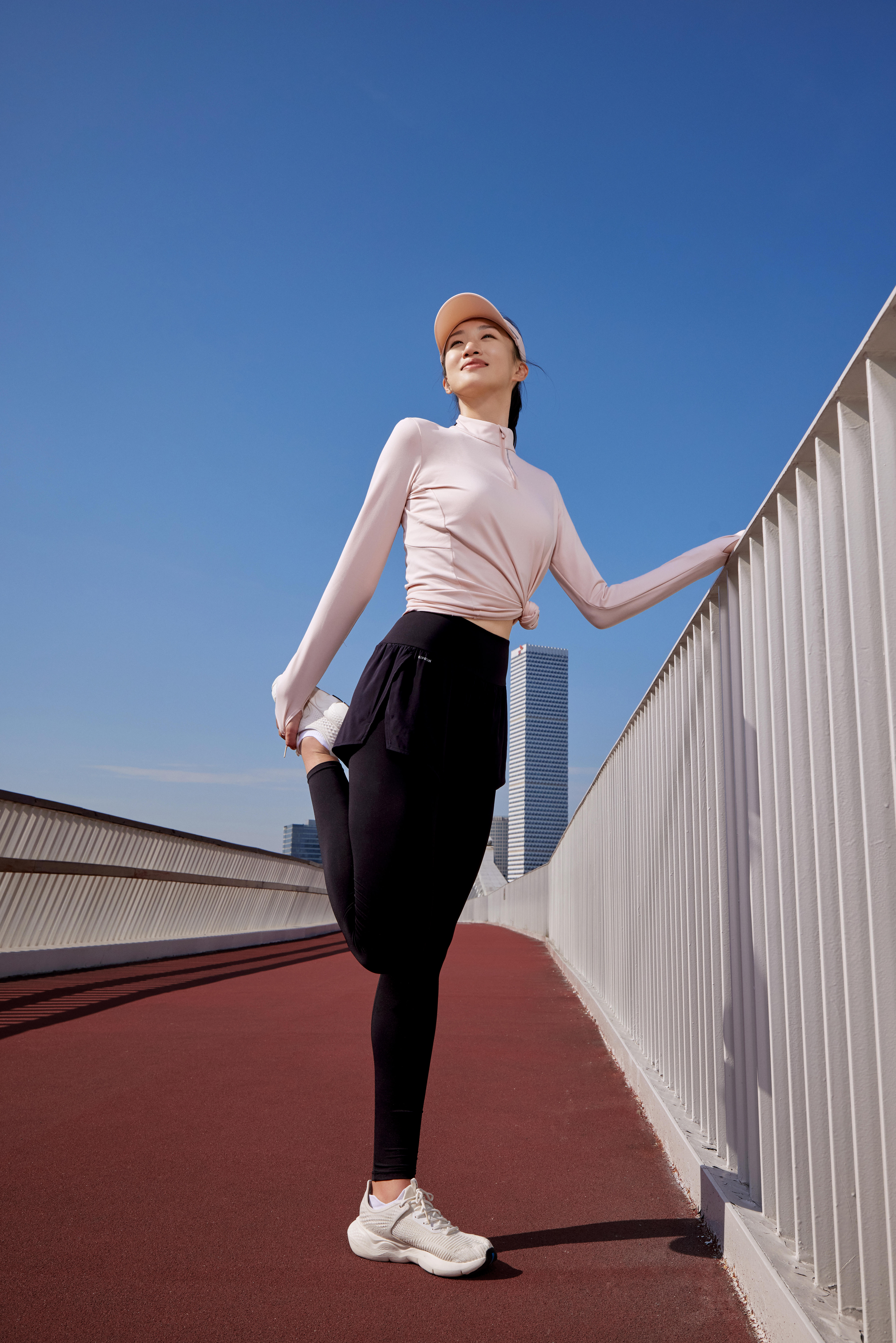 Women's Warm Long-Sleeved Running Shirt, Run 100 Warm 1/2 Zip - KALENJI