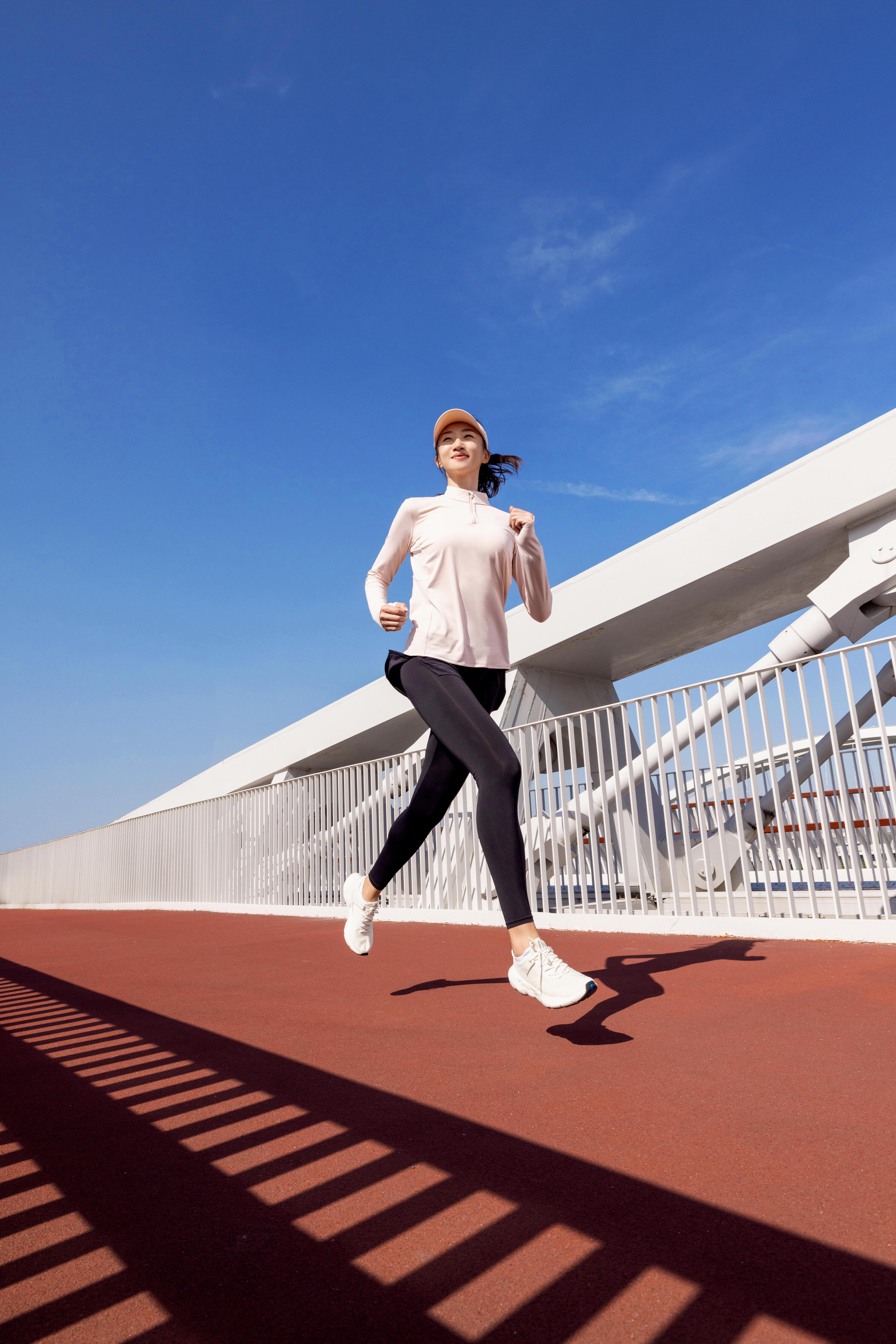 Women’s Warm Long-Sleeved Running T-Shirt, Run 100 8/10