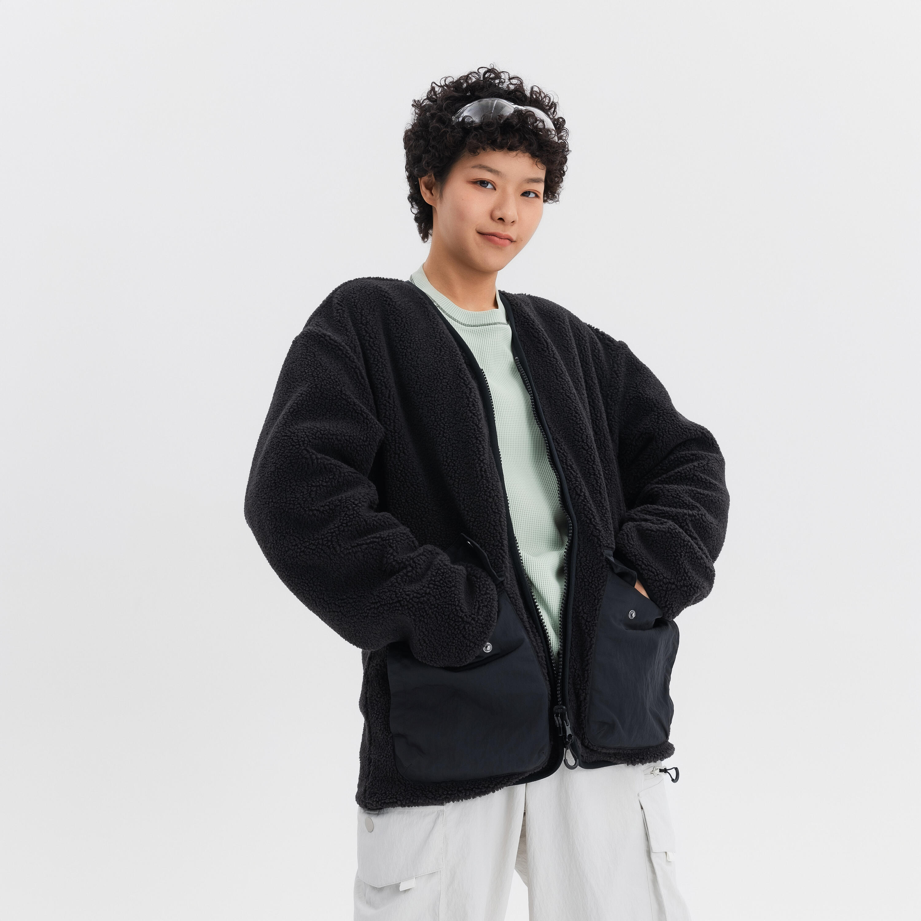 Sportswear reversible sherpa fleece jacket smoked black