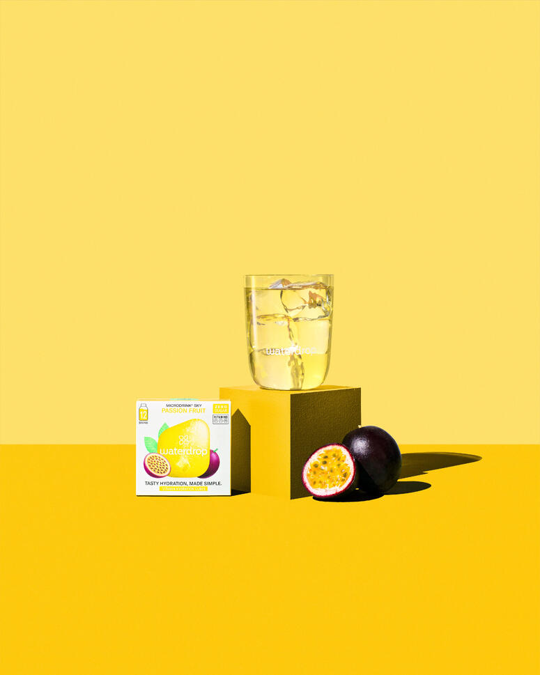 Waterdrop Microdrink 12 x 500 ml passion fruit thumbnail