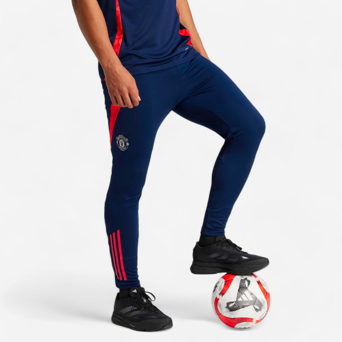 Pantalon d'entraînement adidas Manchester United Adulte 24/25