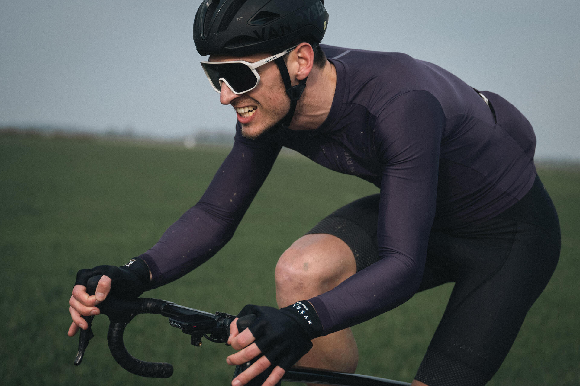 Helmet Long Sleeve Road Cycling Jersey Unisex Mid-Season Long