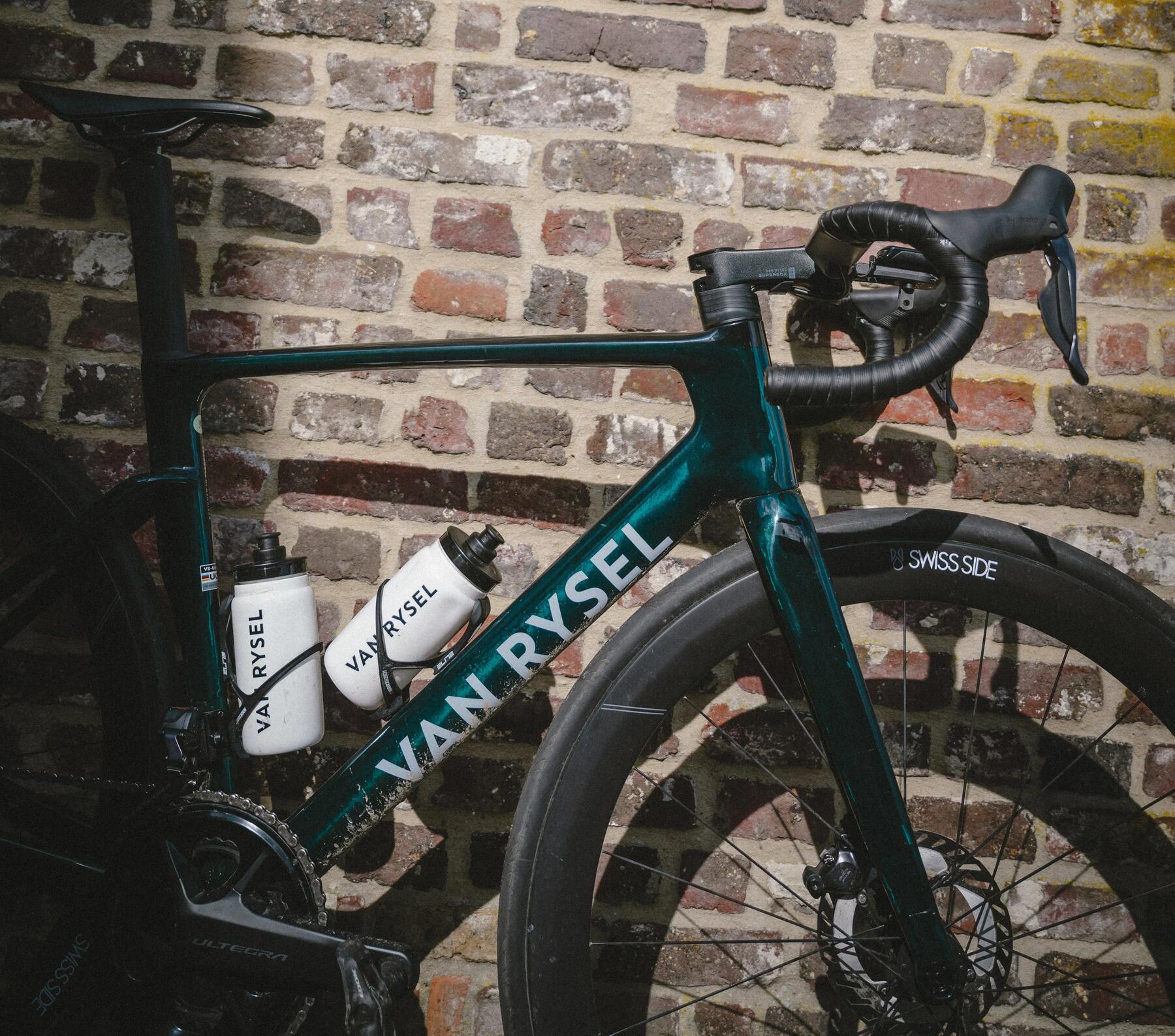 VAN RYSEL RCR PRO SHIMANO ULTEGRA DI2