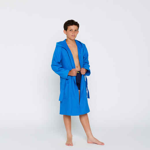 
      Kids’ microfibre compact hooded bathrobe in light blue
  