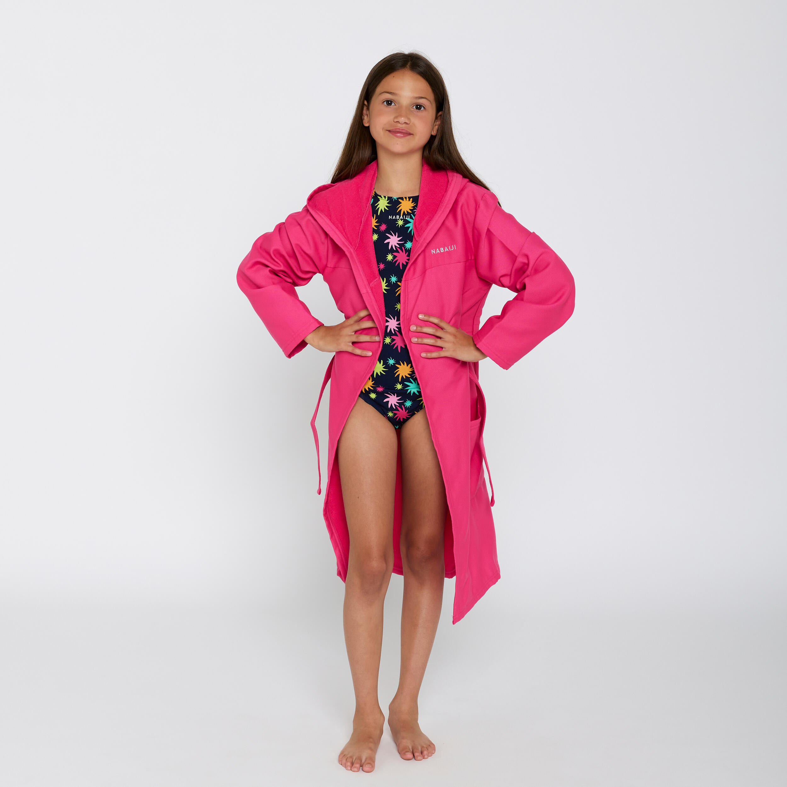 Children's pink microfiber hooded compact bathrobe