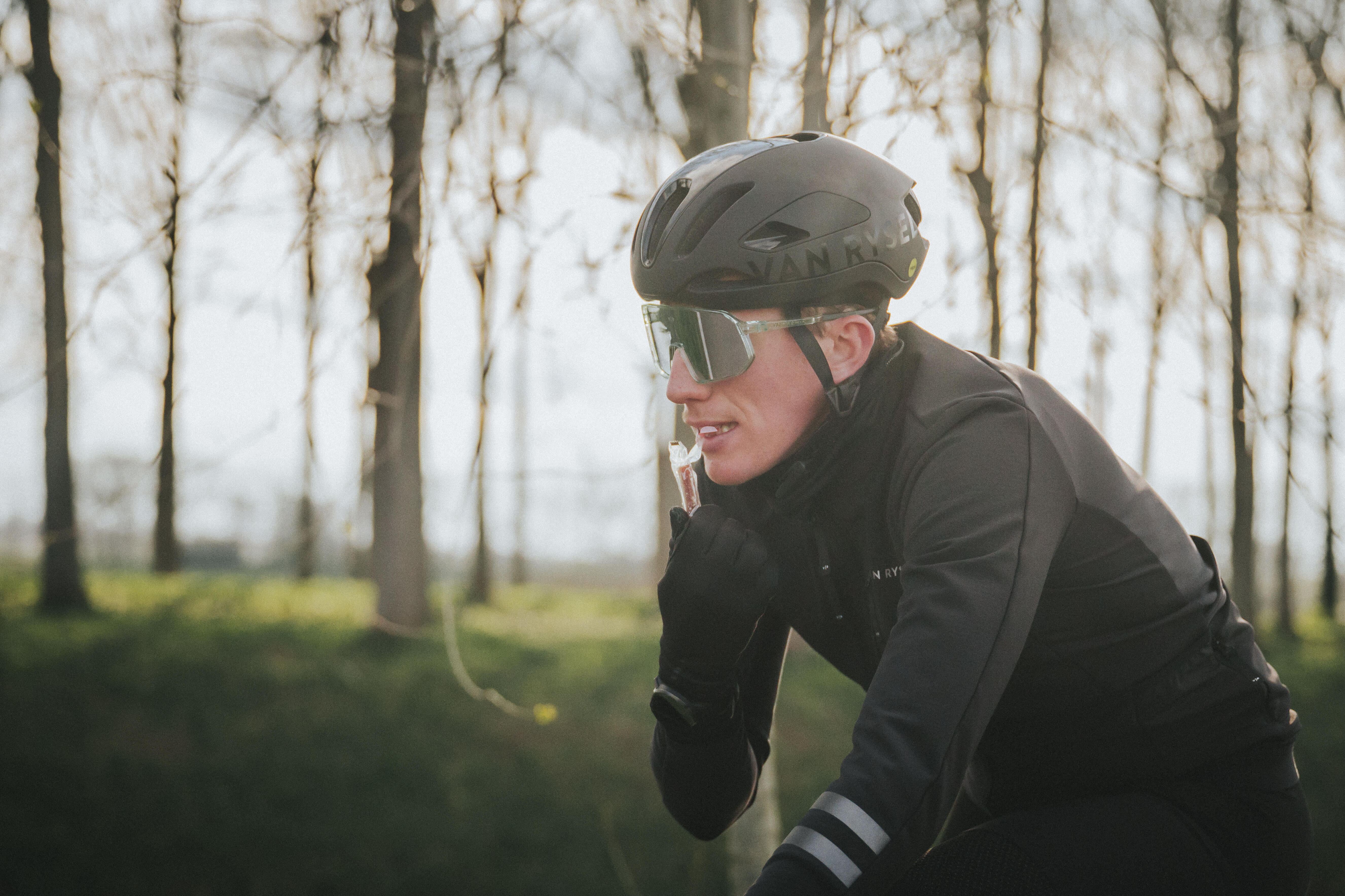 Men's Water-Repellent Breathable Cycling Jacket (With 10 Pockets