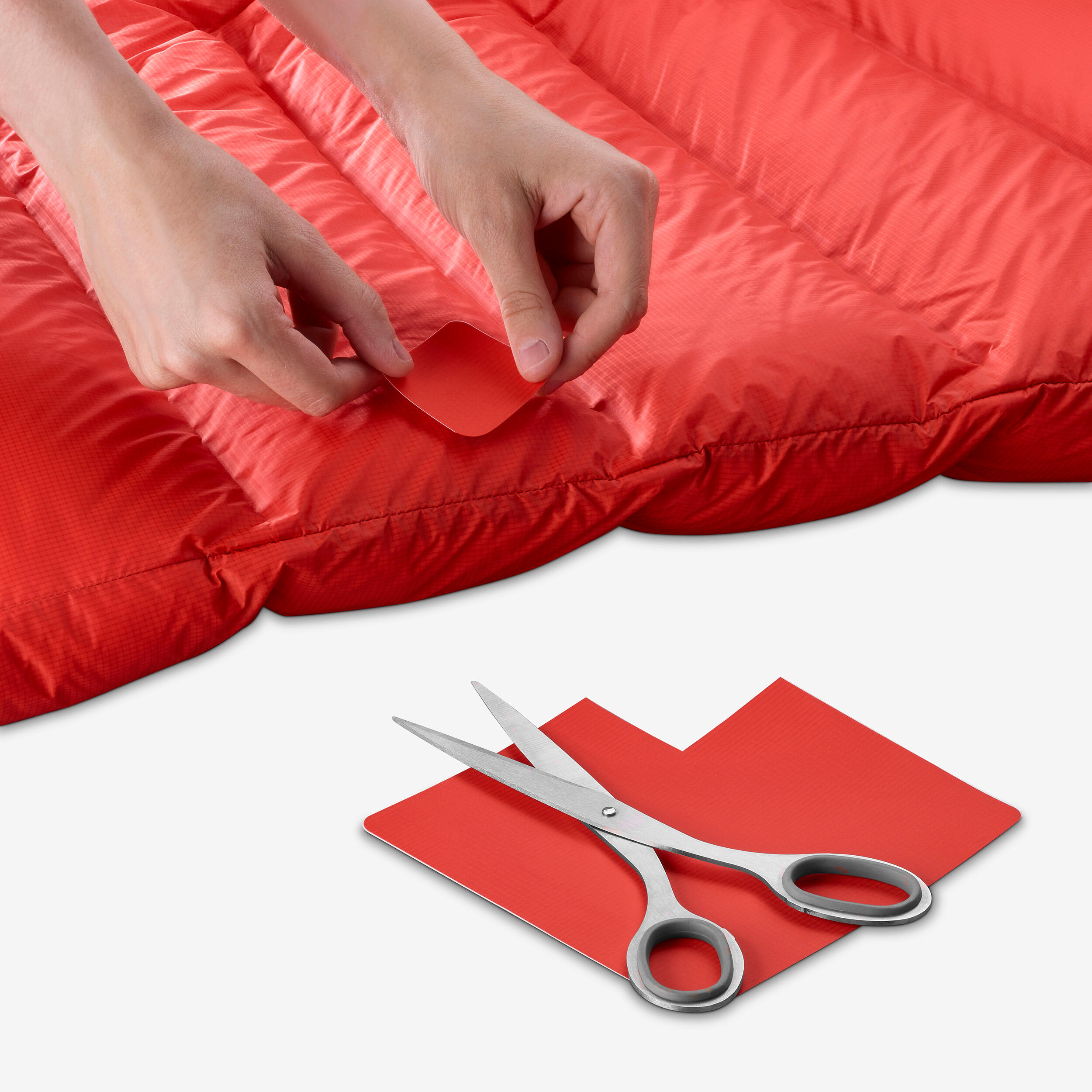 Reparaturpatch Bergsteigen Daunenbekleidung + Schlafsack - rot  2/3
