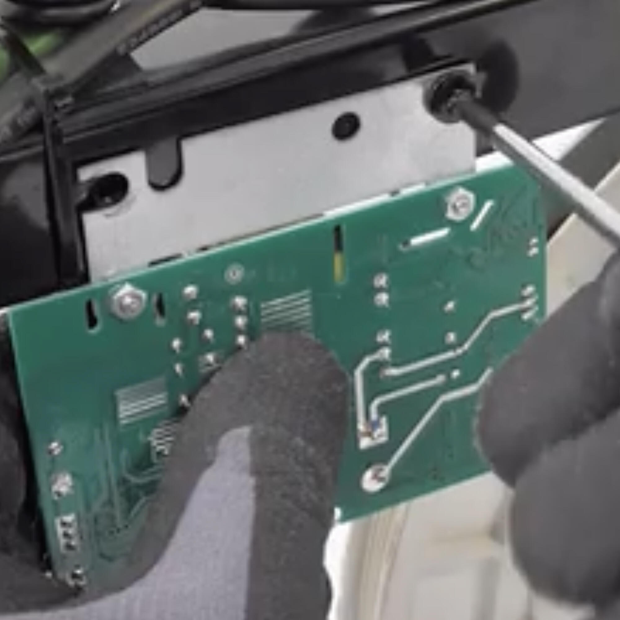 Cross Trainer Control Board Replacement - WORKSHOP